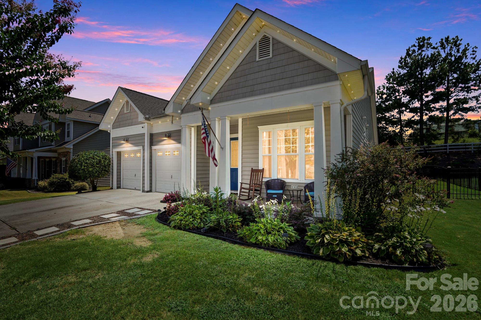 3559 Valiant Avenue SW — Concord