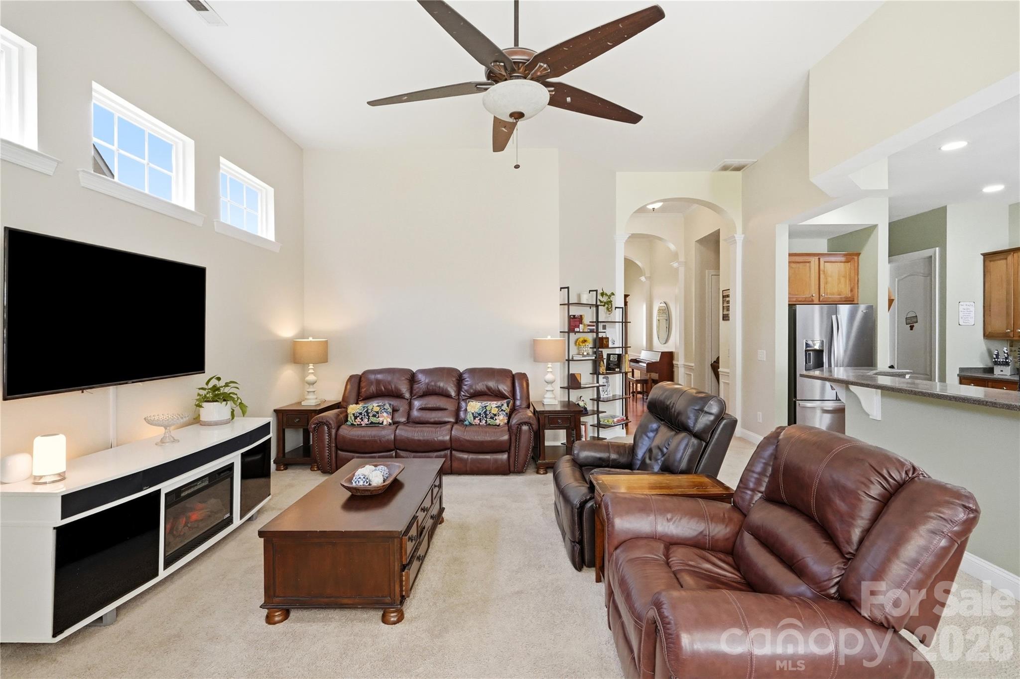 3559 Valiant Avenue SW — Concord