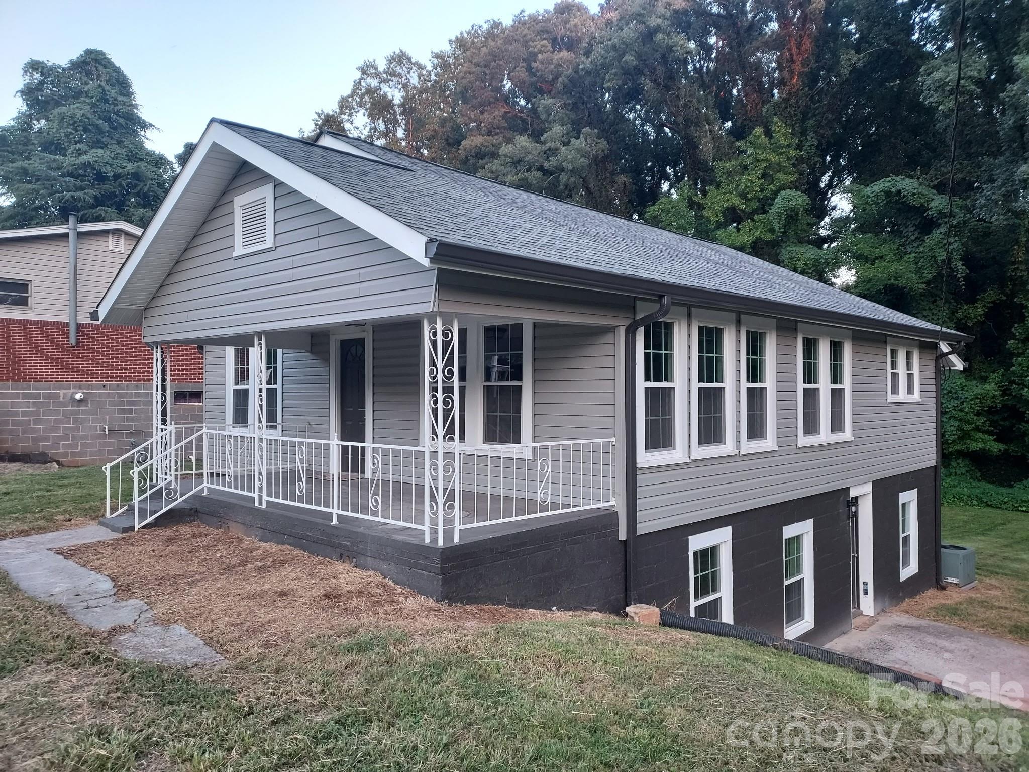 2115 Newton Drive — Statesville
