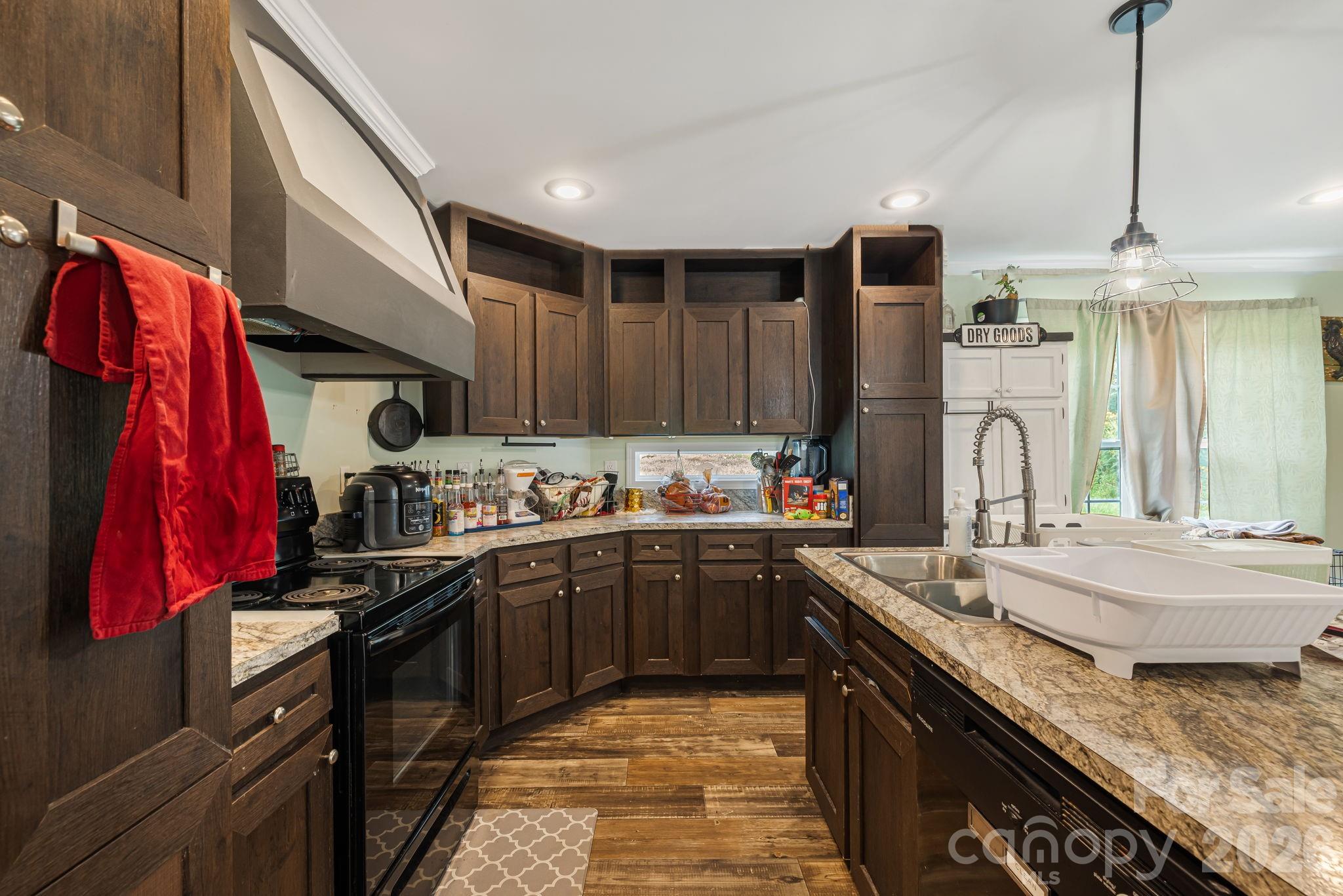36 Woodrat Drive — Burnsville