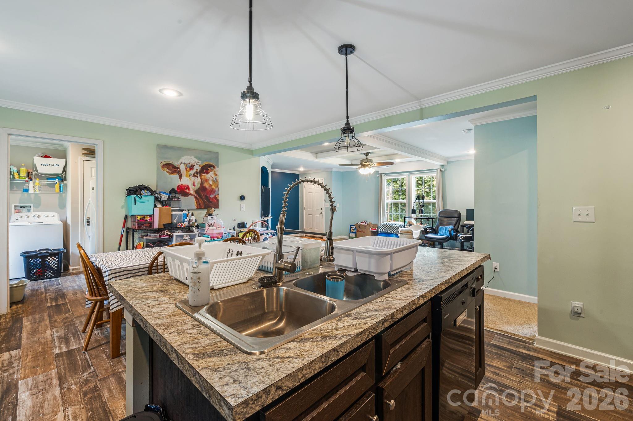 36 Woodrat Drive — Burnsville