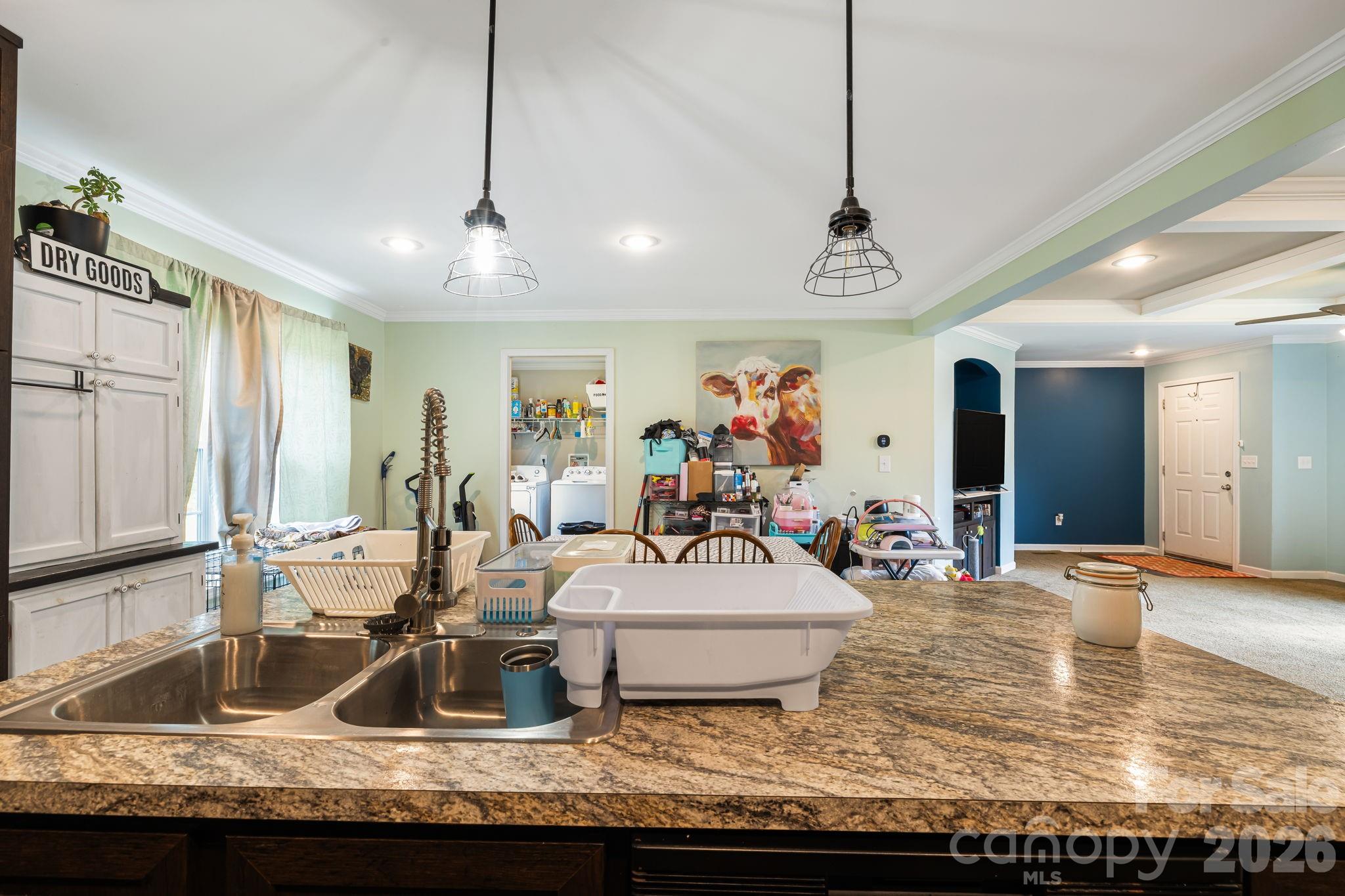36 Woodrat Drive — Burnsville
