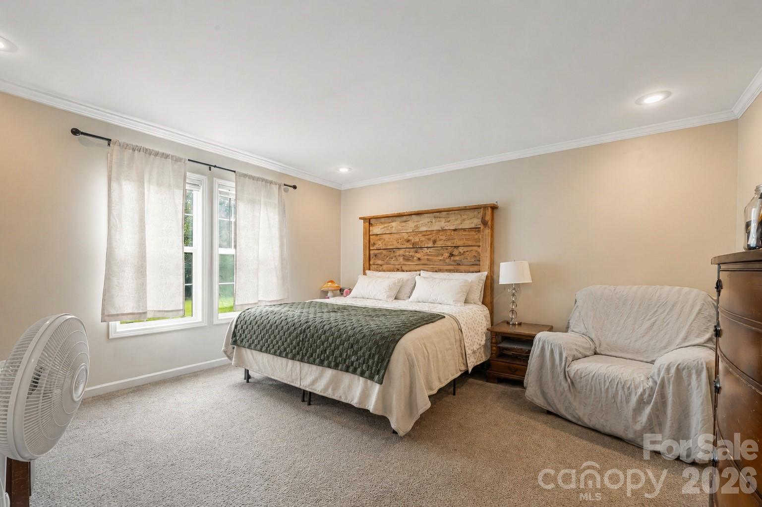 36 Woodrat Drive — Burnsville