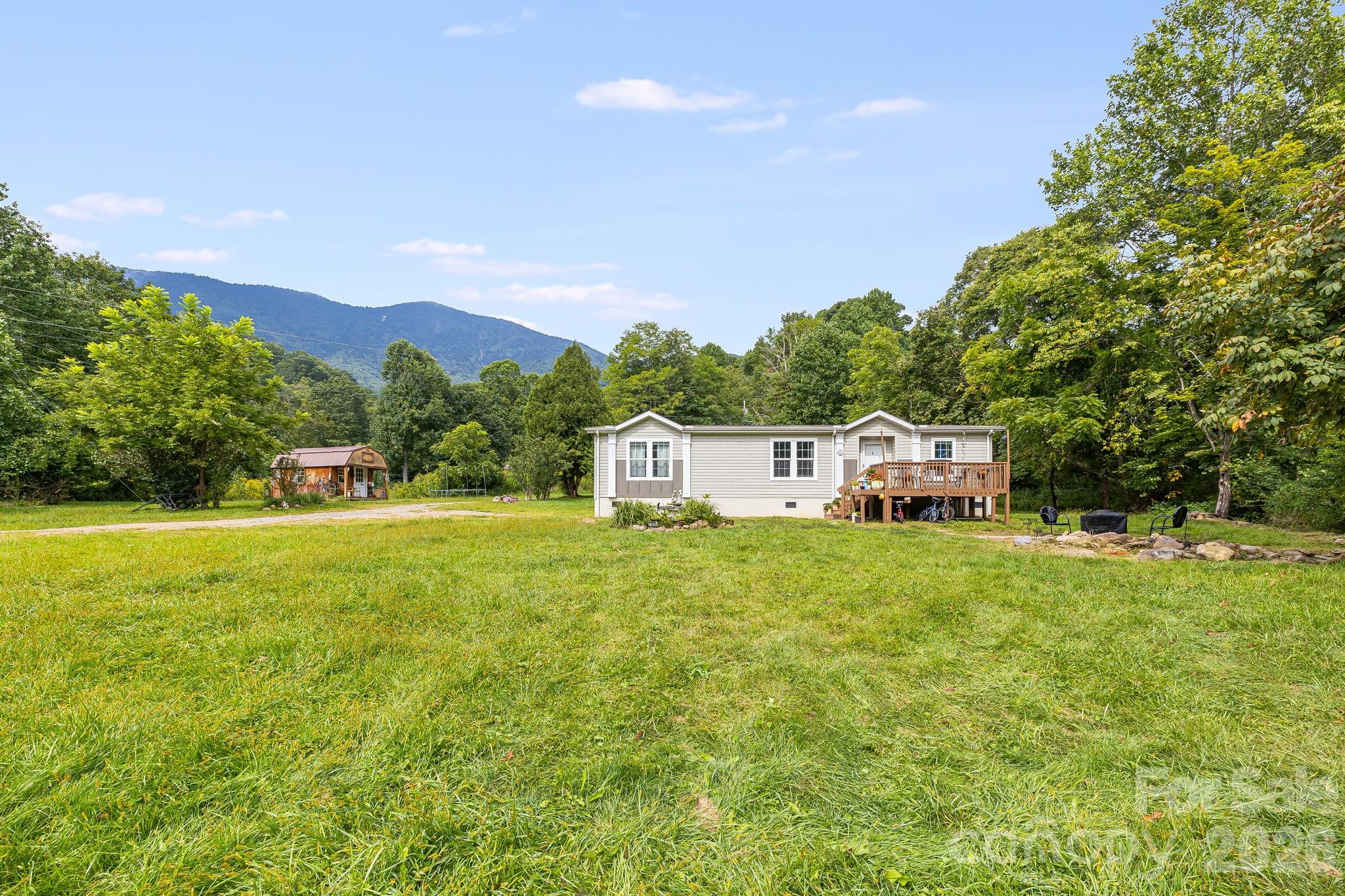 36 Woodrat Drive — Burnsville