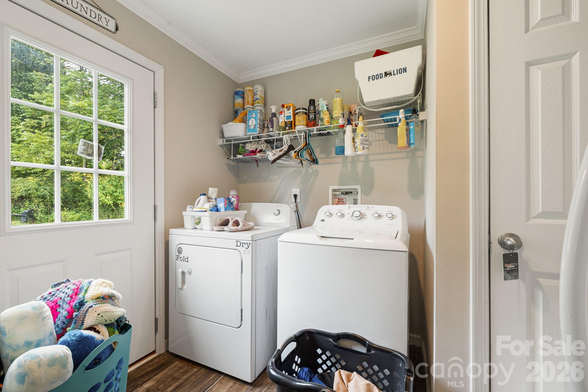 36 Woodrat Drive — Burnsville