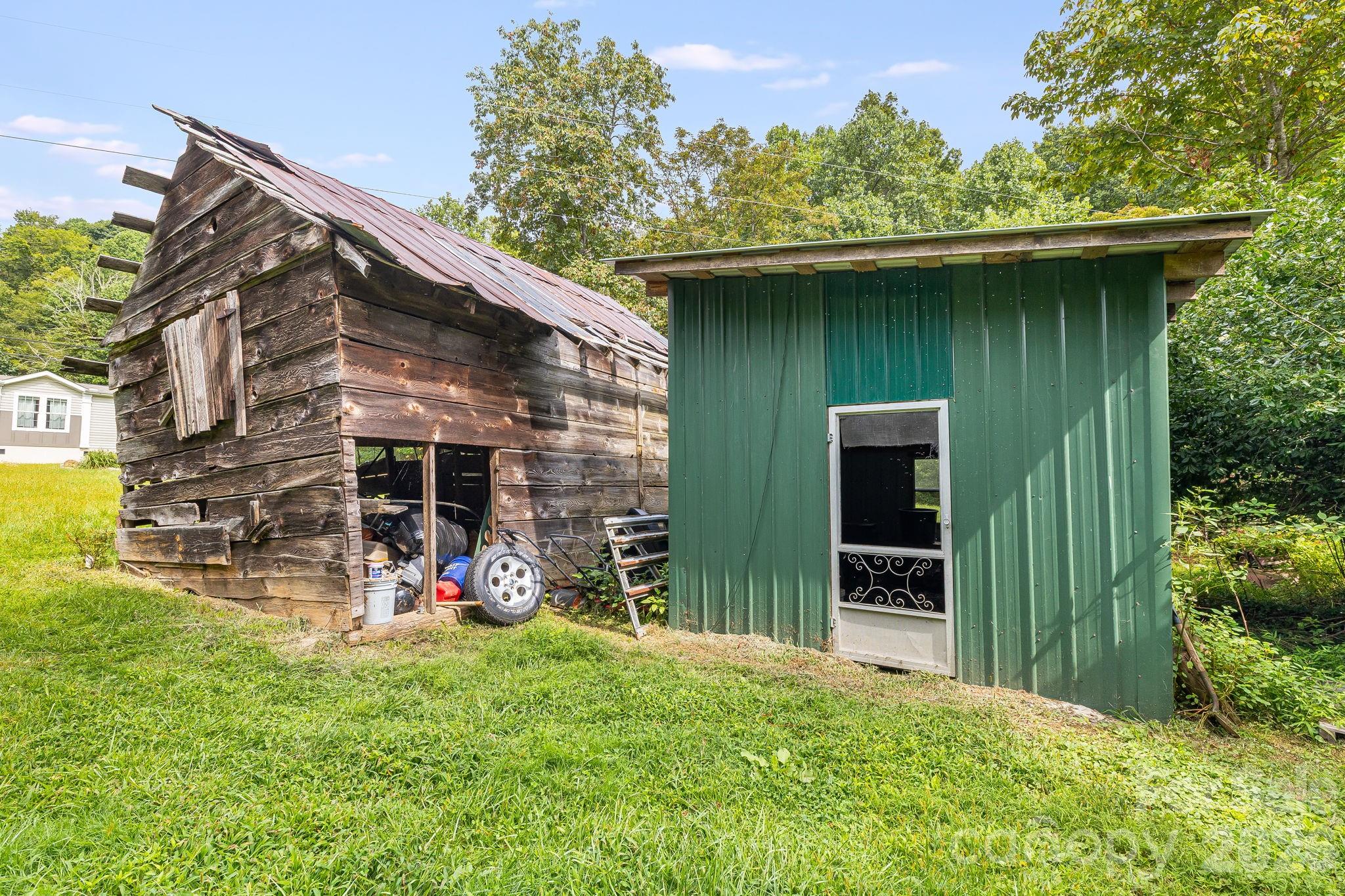 36 Woodrat Drive — Burnsville