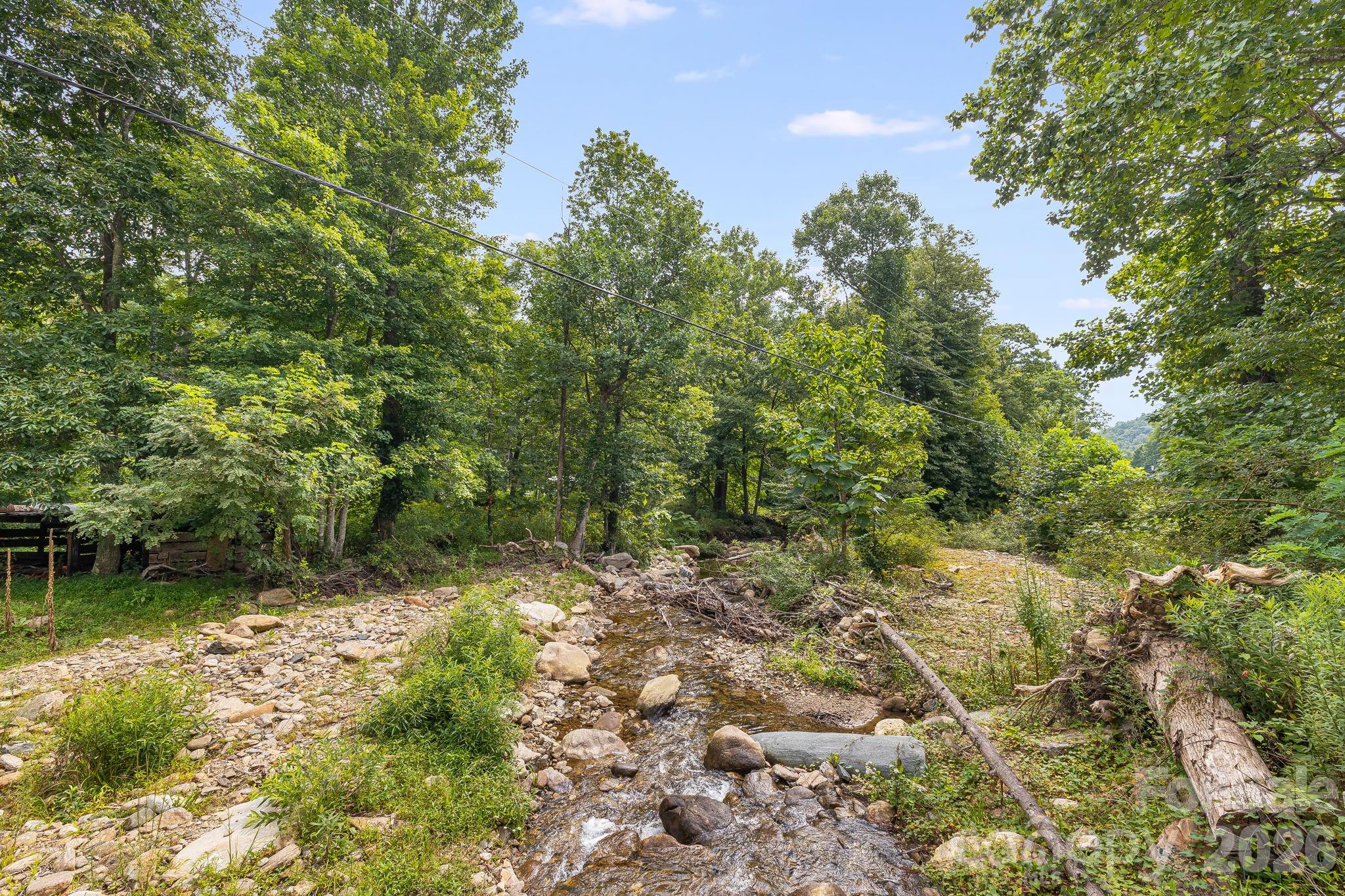 36 Woodrat Drive — Burnsville