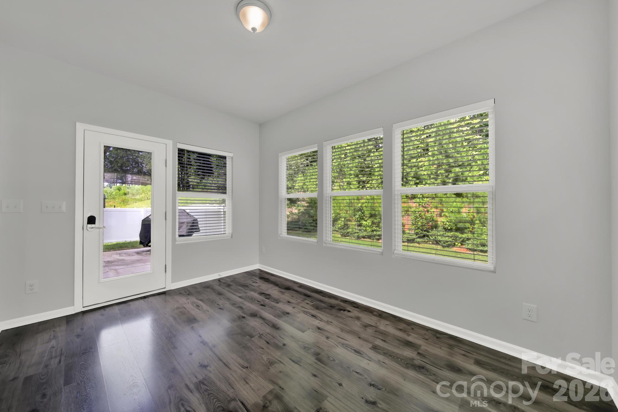 5121 Saddleback Drive — Mount Holly