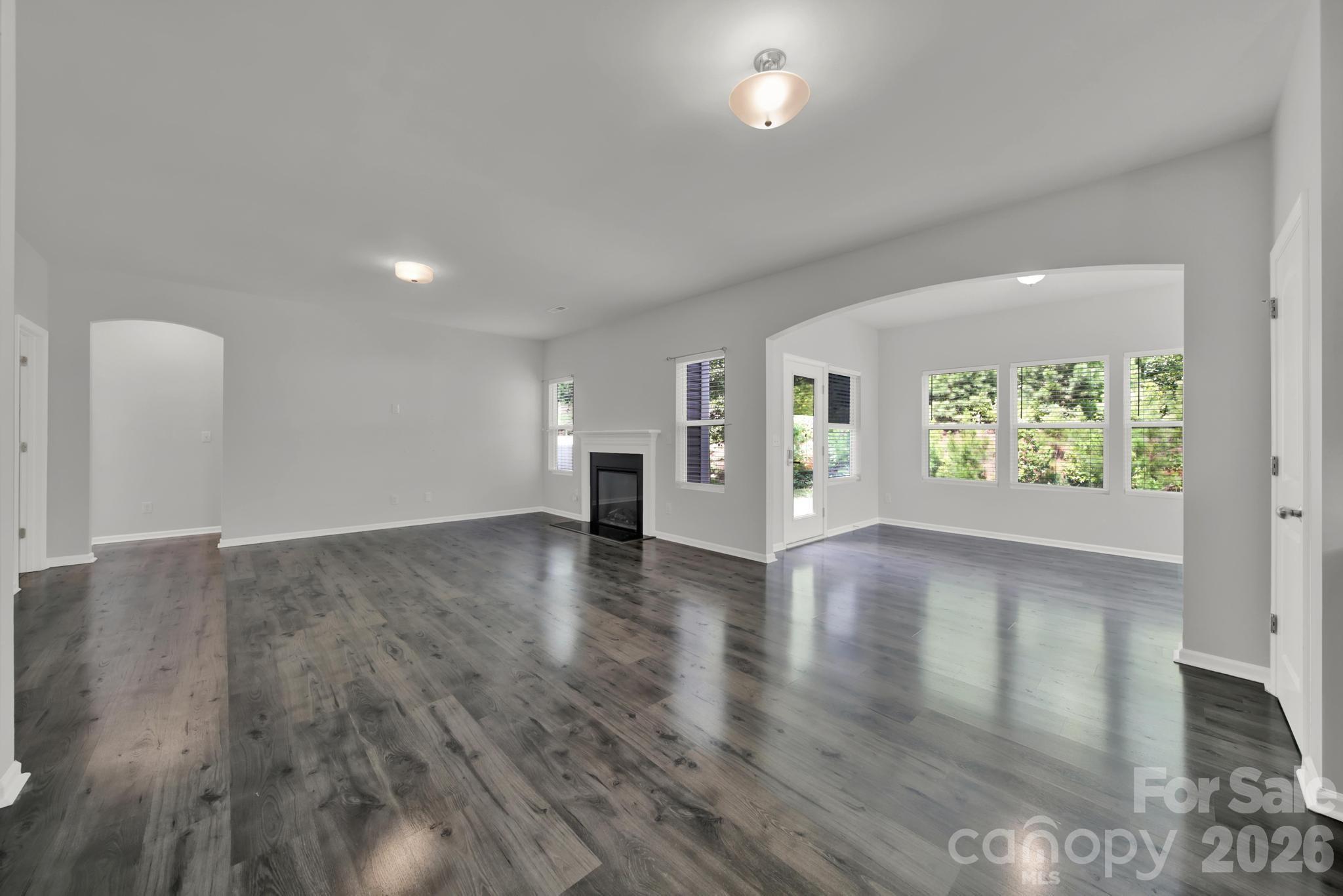 5121 Saddleback Drive — Mount Holly