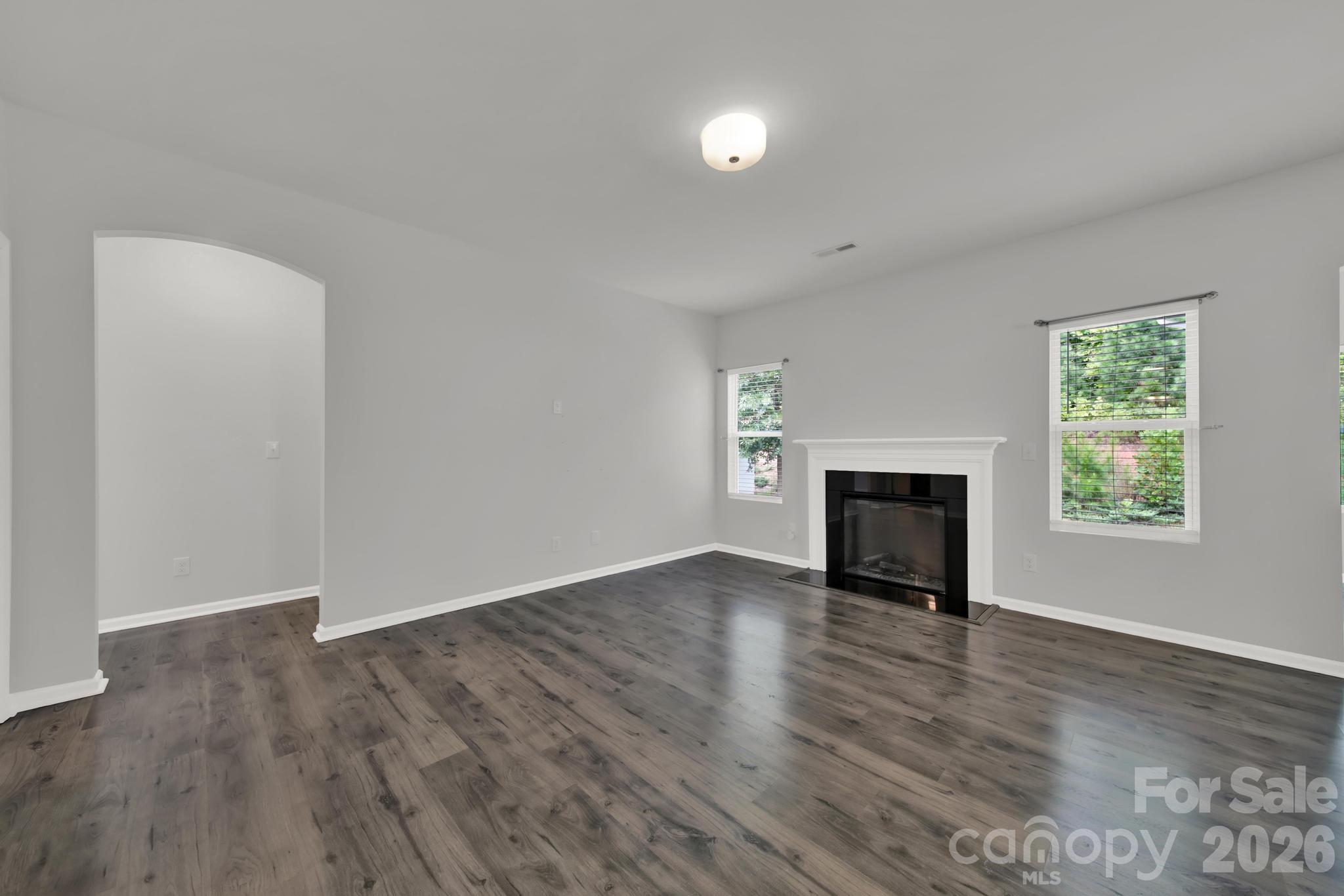 5121 Saddleback Drive — Mount Holly