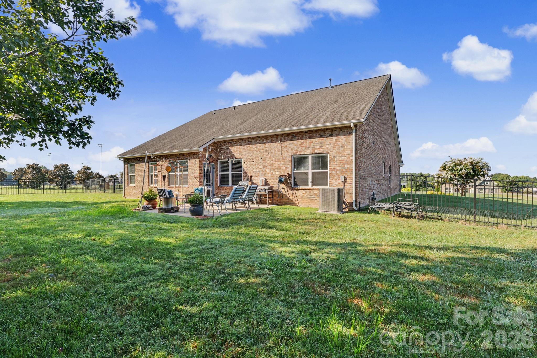 2117 Belle Regal Circle — Rock Hill