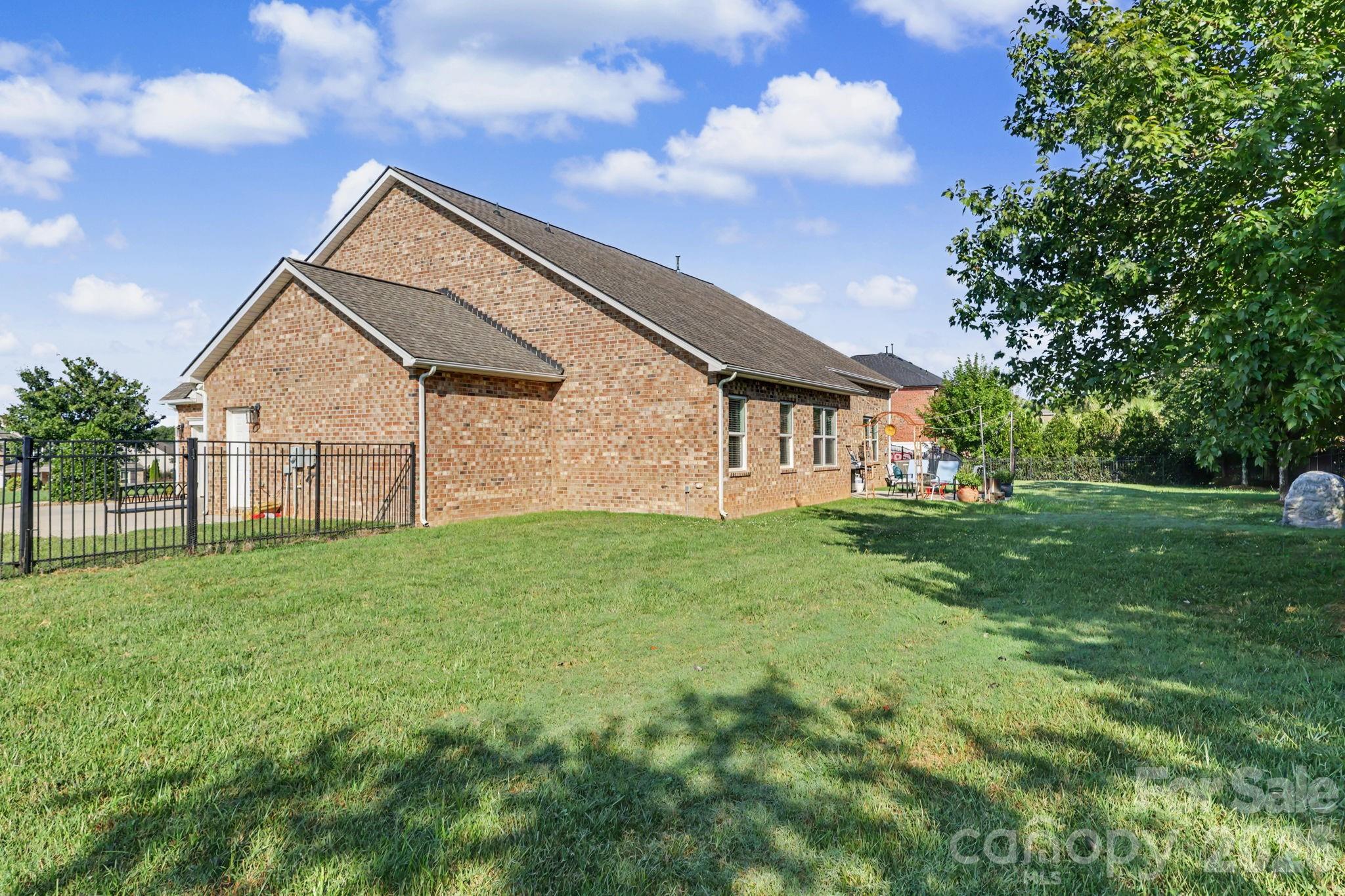 2117 Belle Regal Circle — Rock Hill