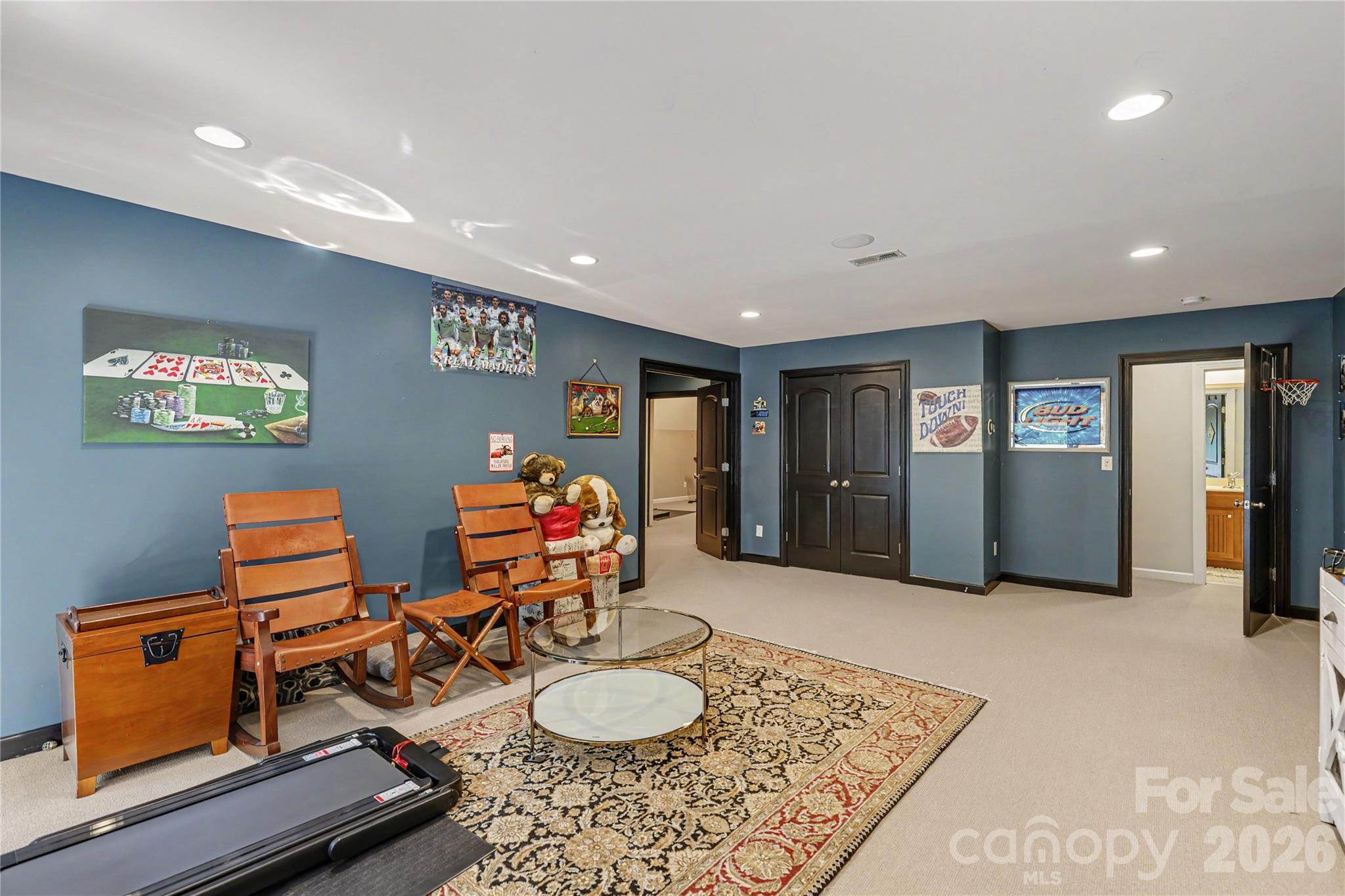 17018 Harcombe Drive — Charlotte
