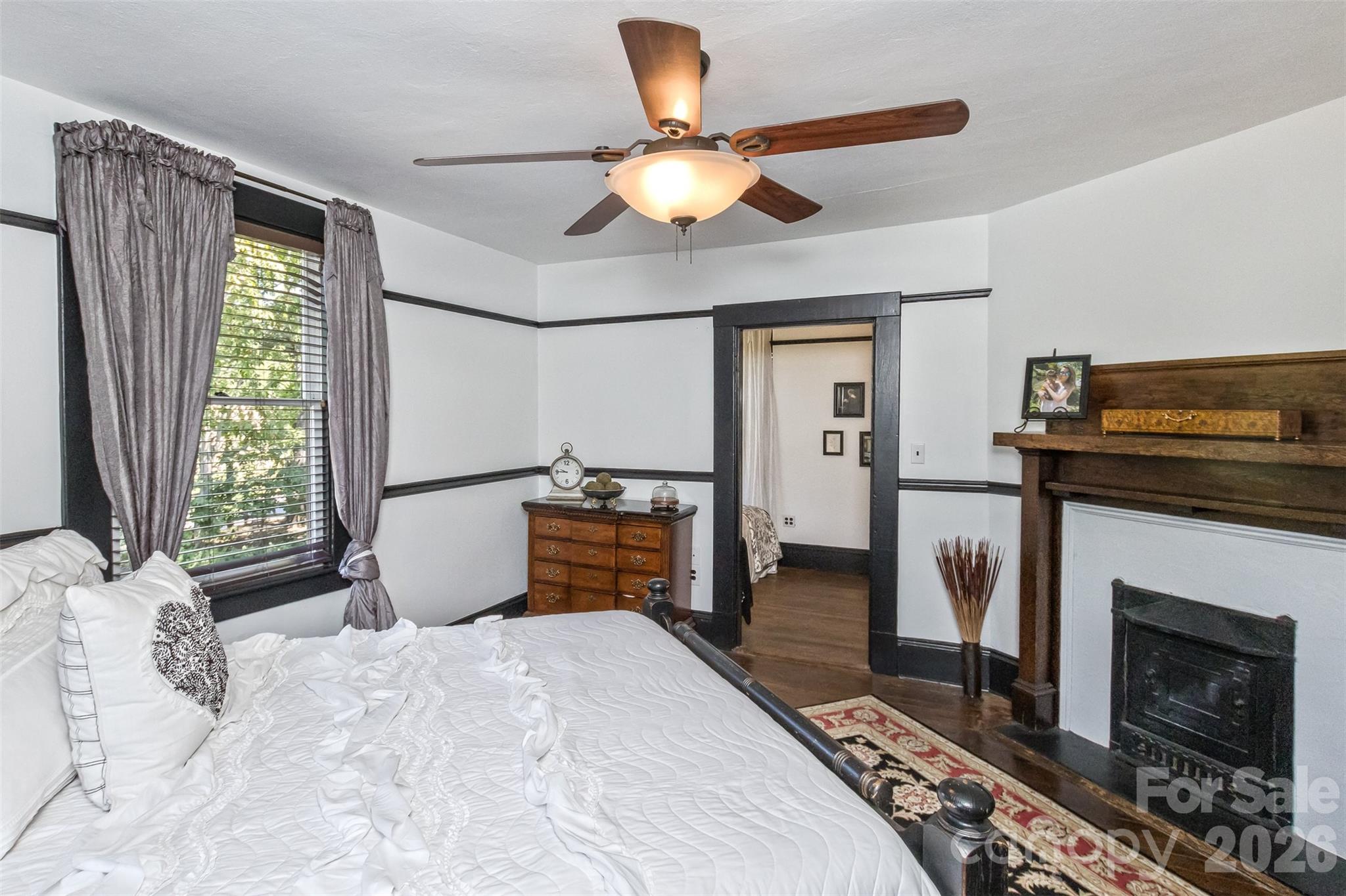 293 Fairview Road — Asheville
