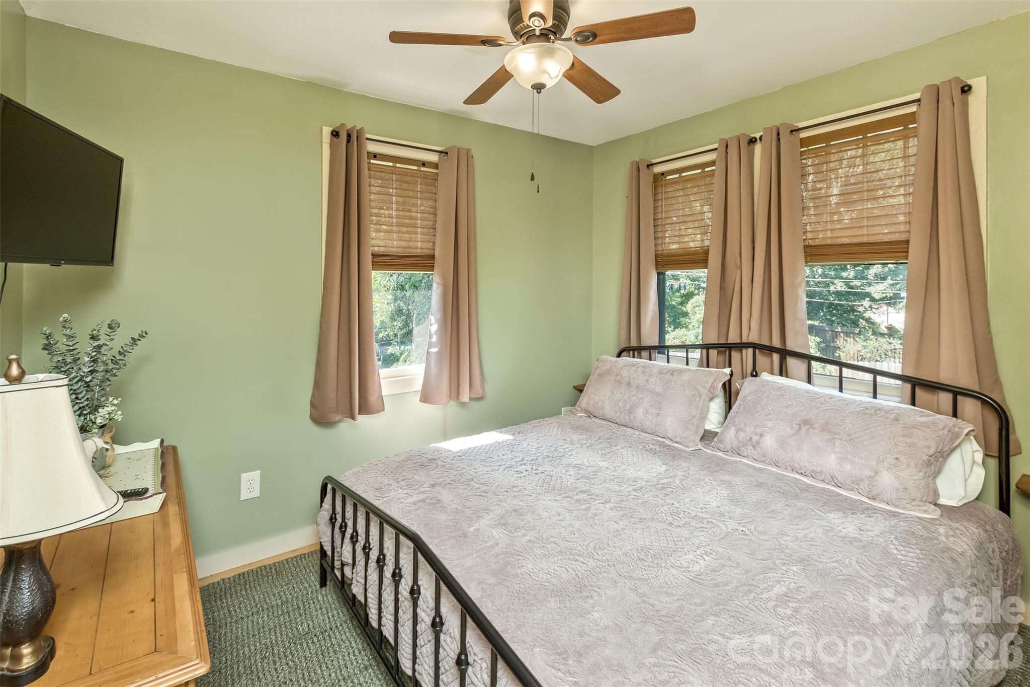 293 Fairview Road — Asheville