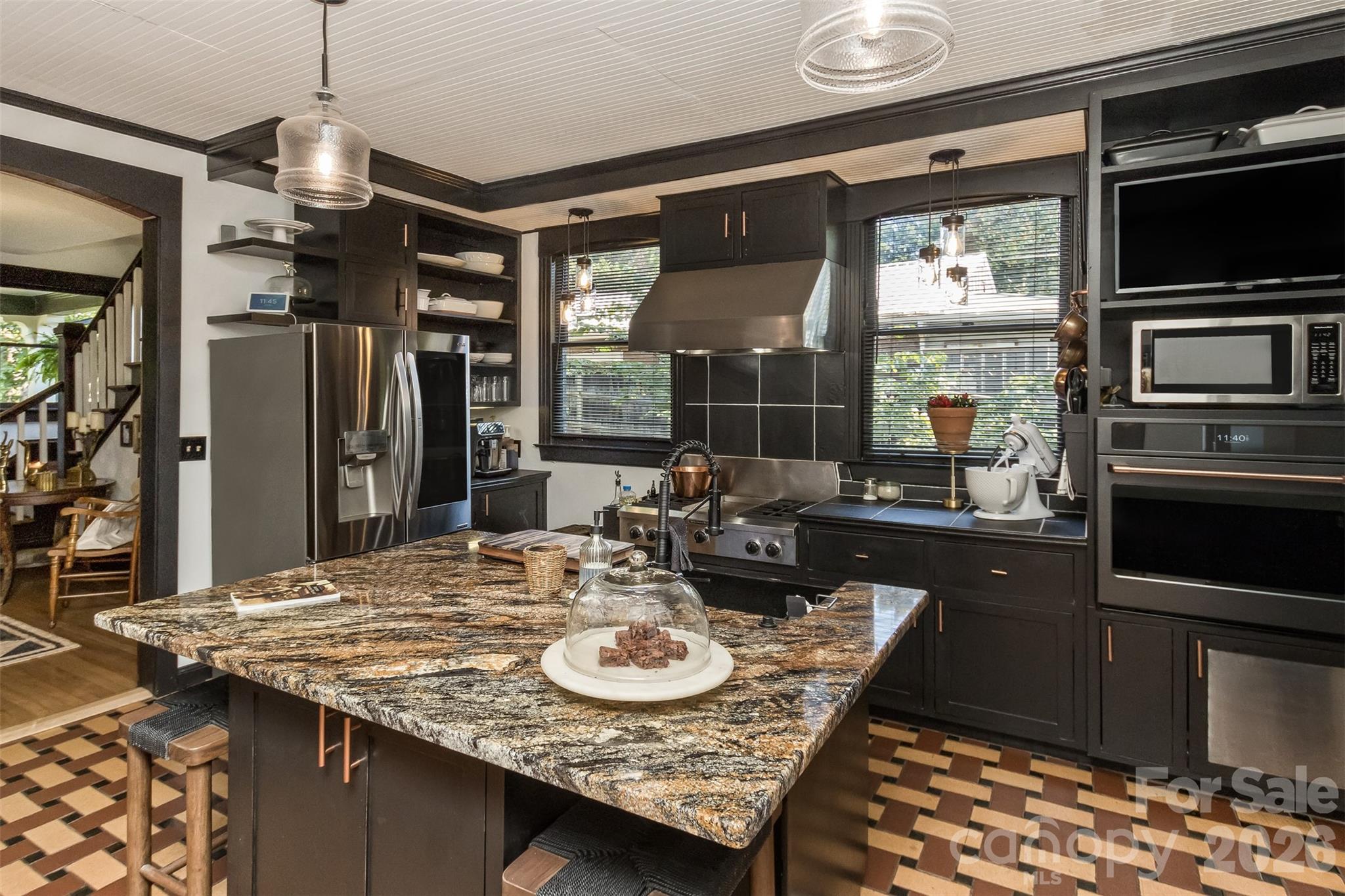 293 Fairview Road — Asheville