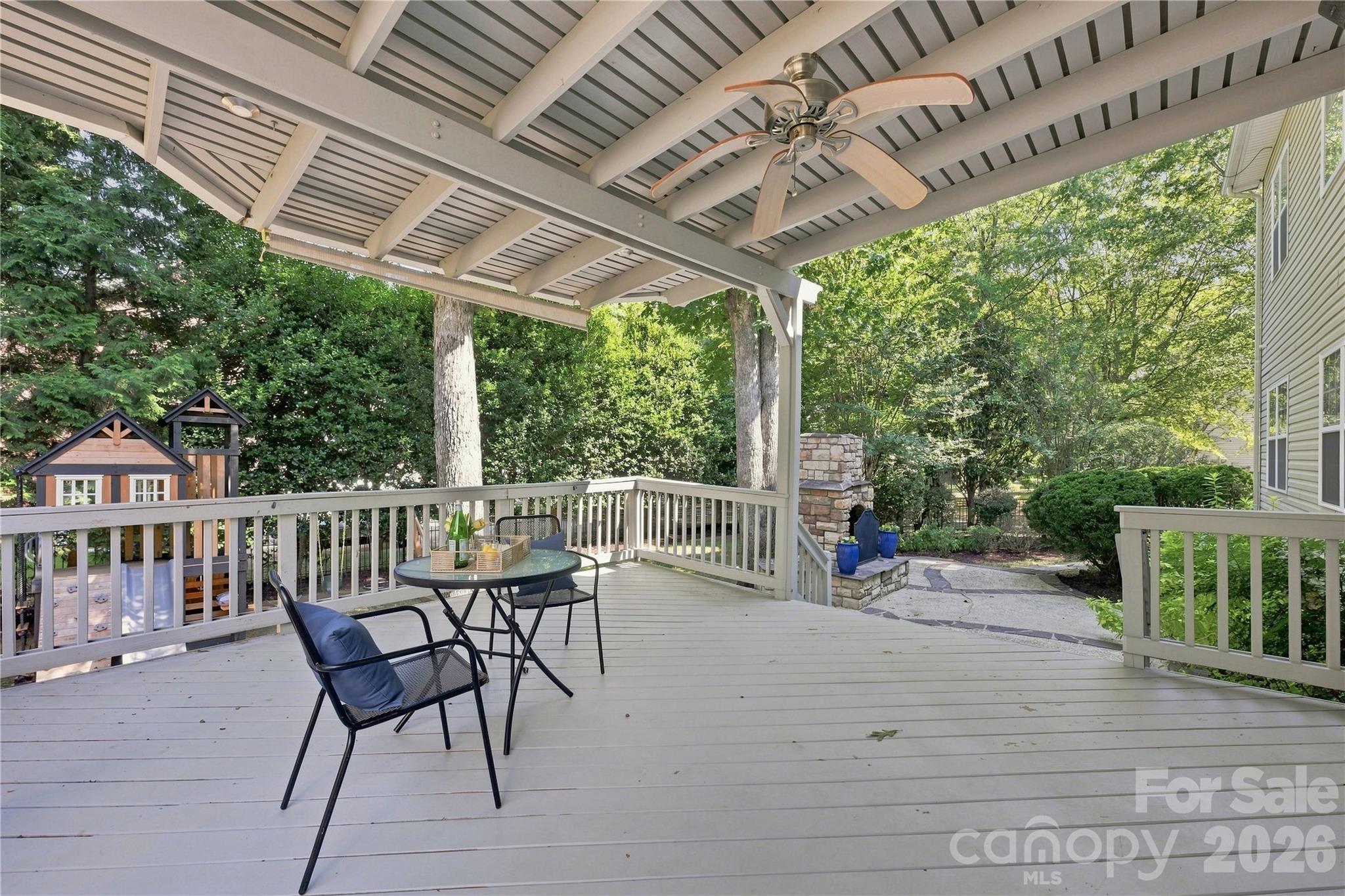 8017 Pendley Lane — Huntersville