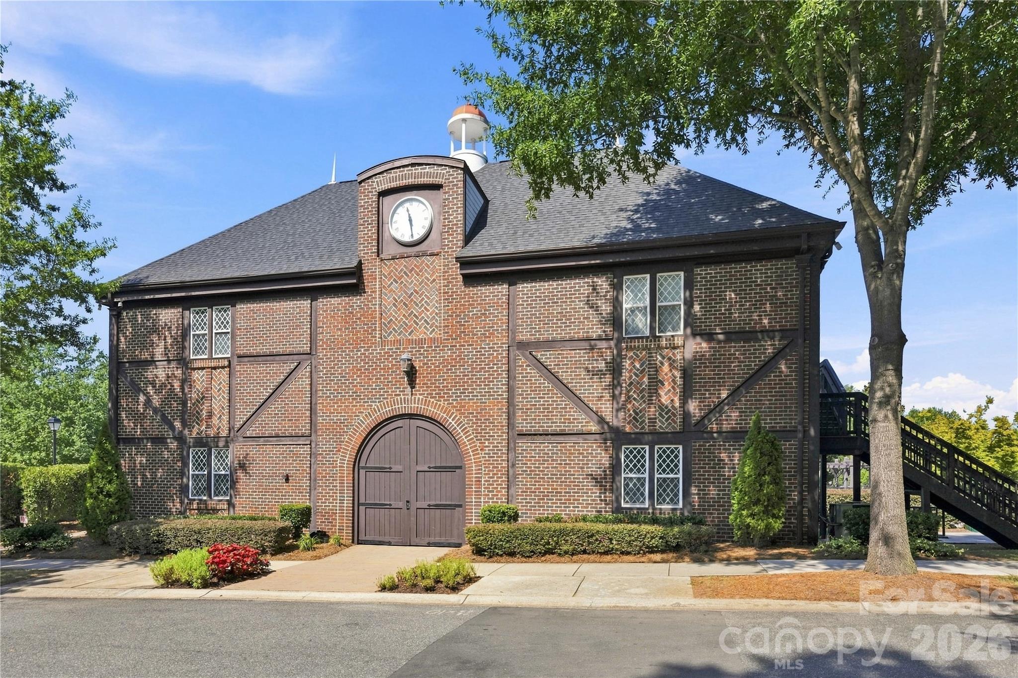 8017 Pendley Lane — Huntersville