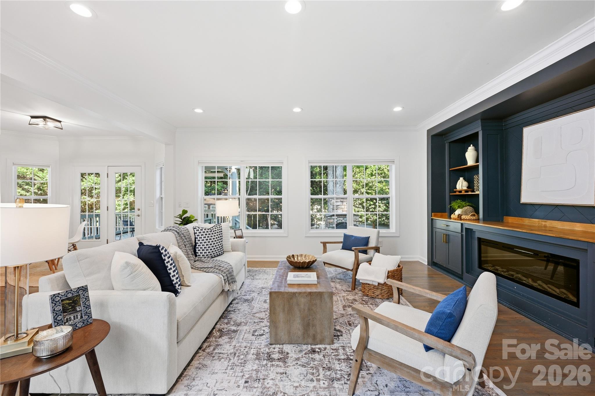 8017 Pendley Lane — Huntersville