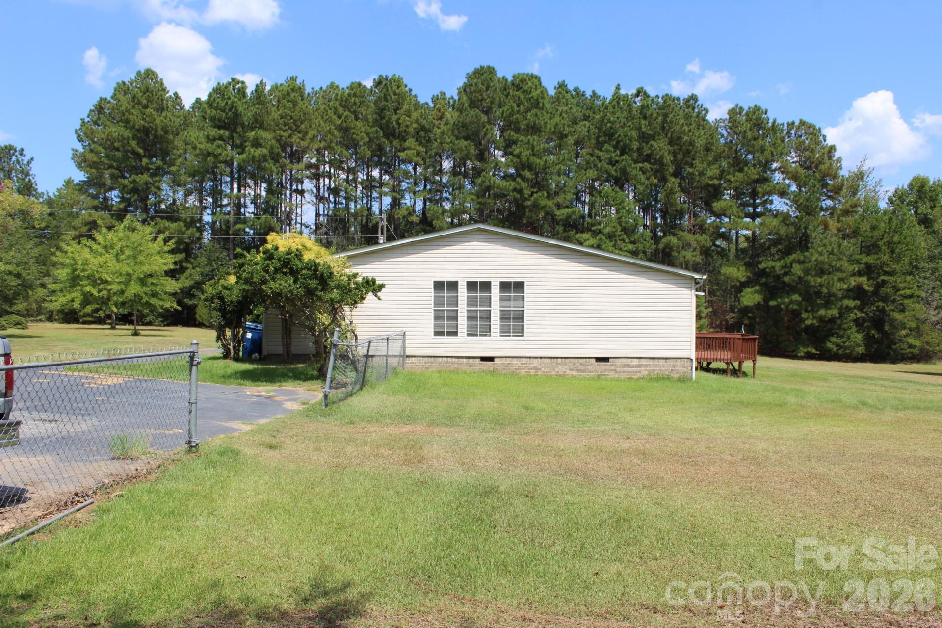 4171 Old Hills Bridge Road — Enoree