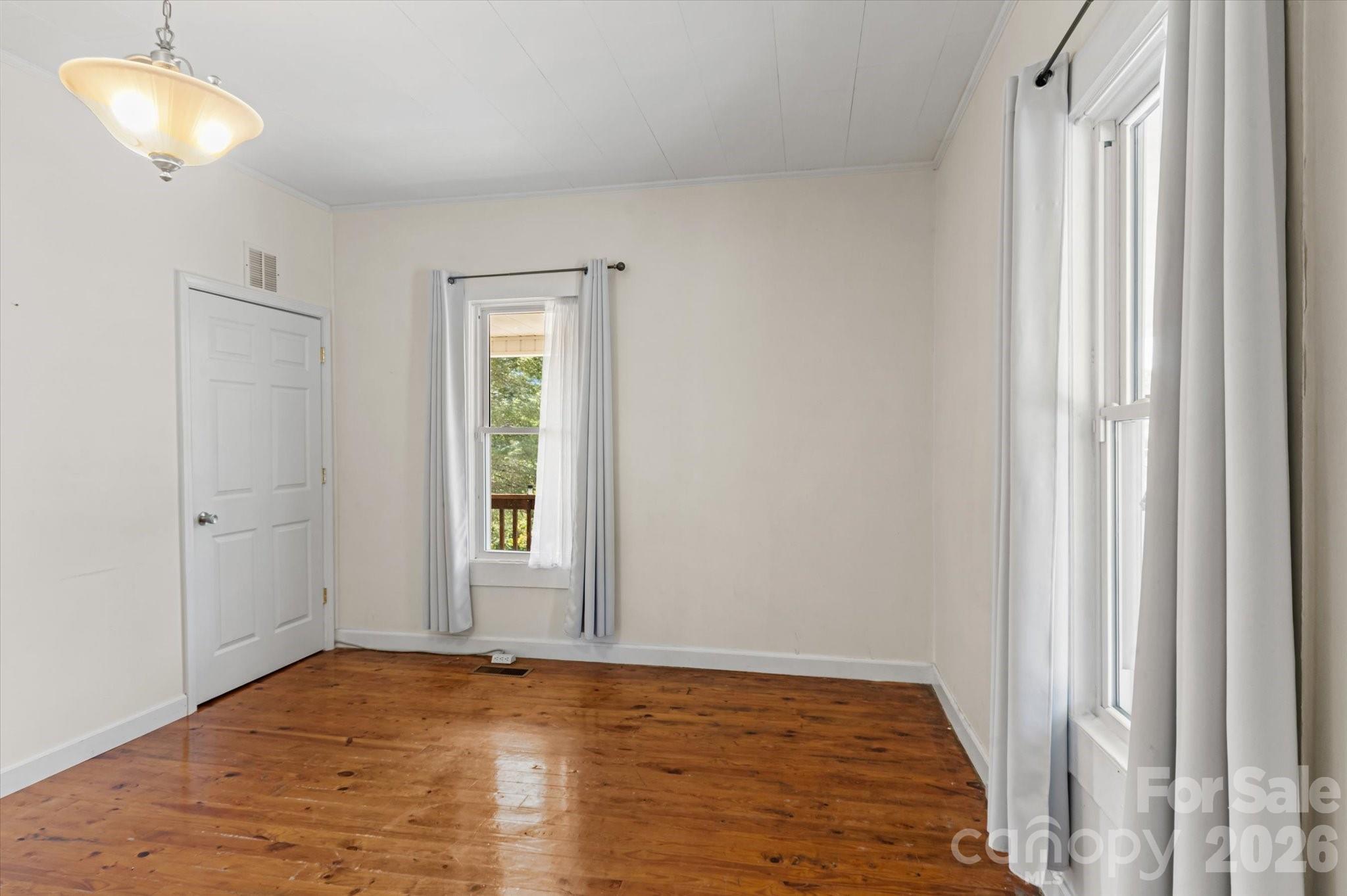 466 Miller Avenue — Marion