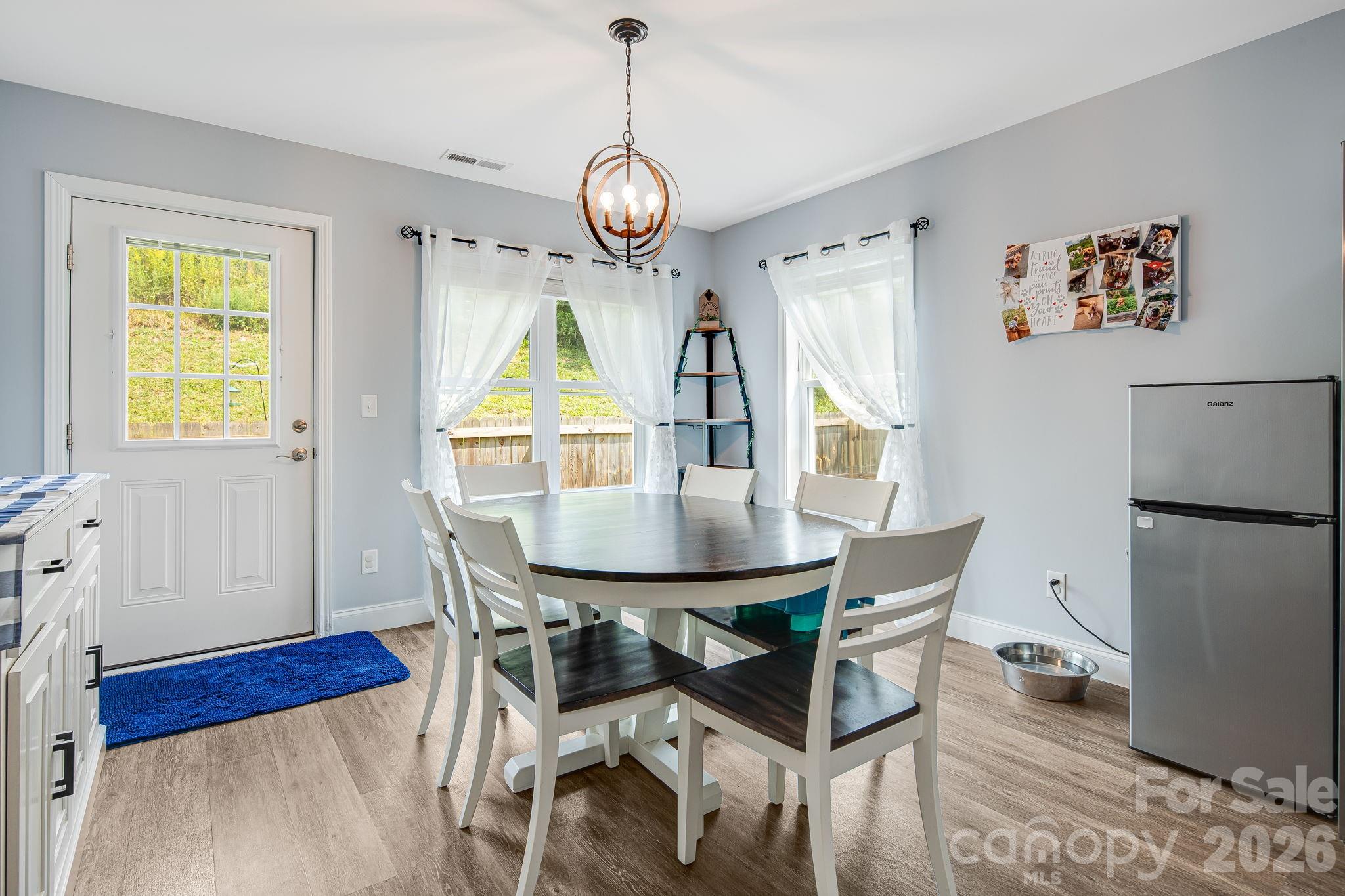 40 Quinn Hill Lane — Mars Hill