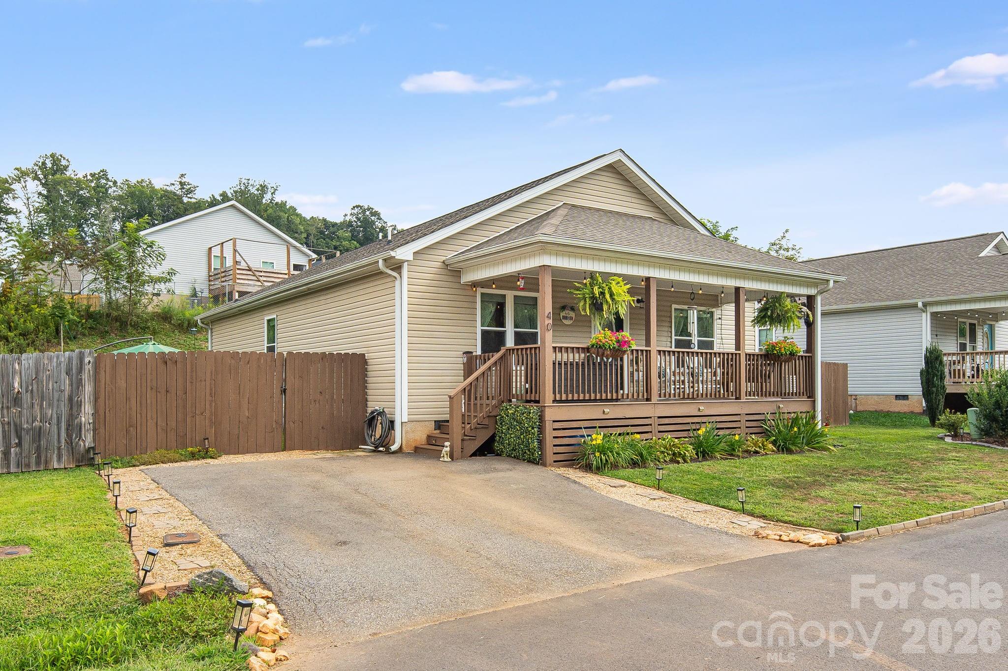 40 Quinn Hill Lane — Mars Hill