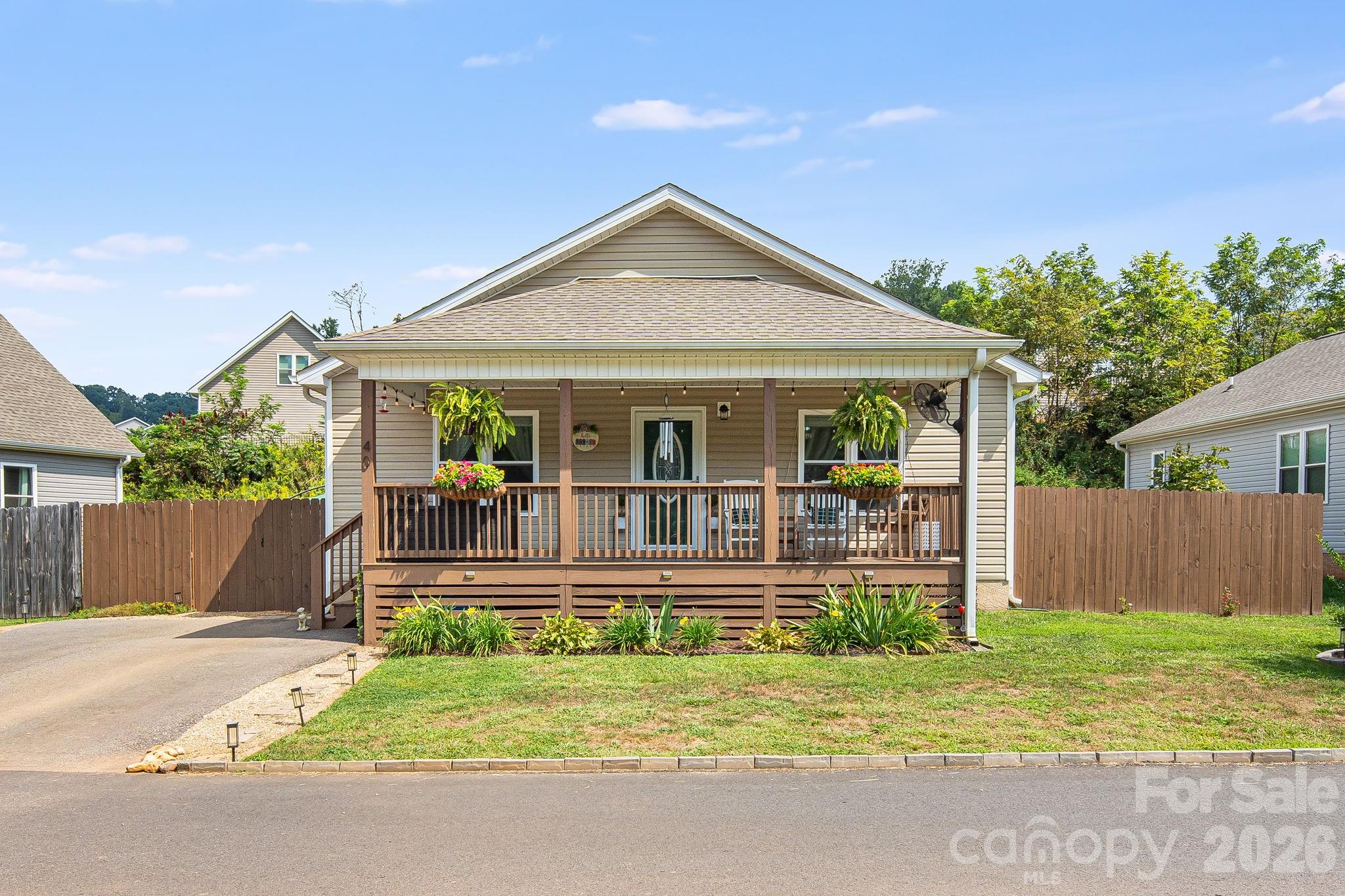40 Quinn Hill Lane — Mars Hill