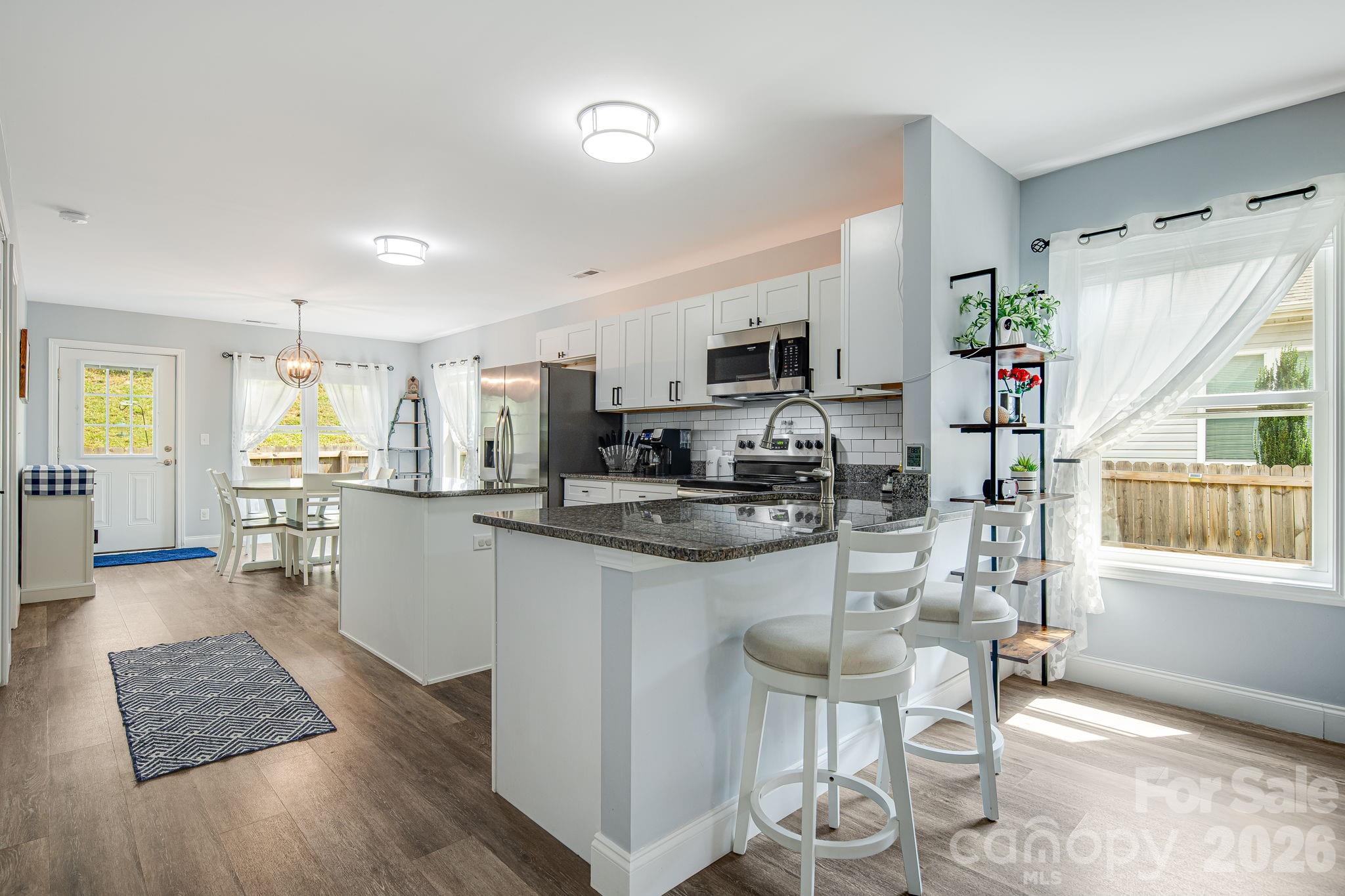 40 Quinn Hill Lane — Mars Hill