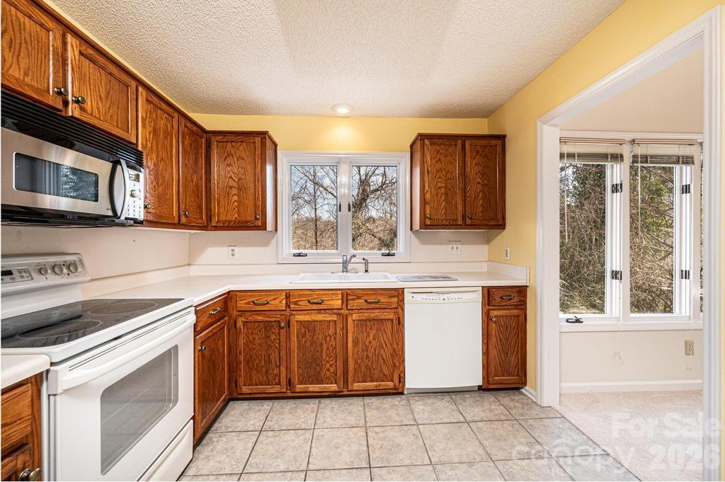 2231 6th Street NW #16 — Hickory