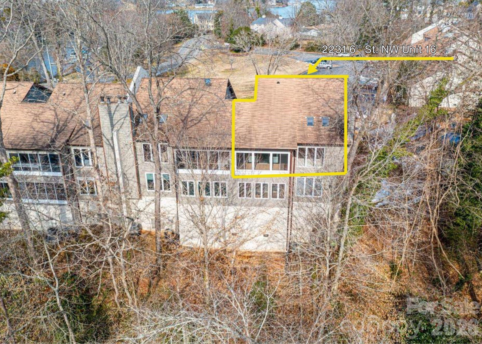 2231 6th Street NW #16 — Hickory