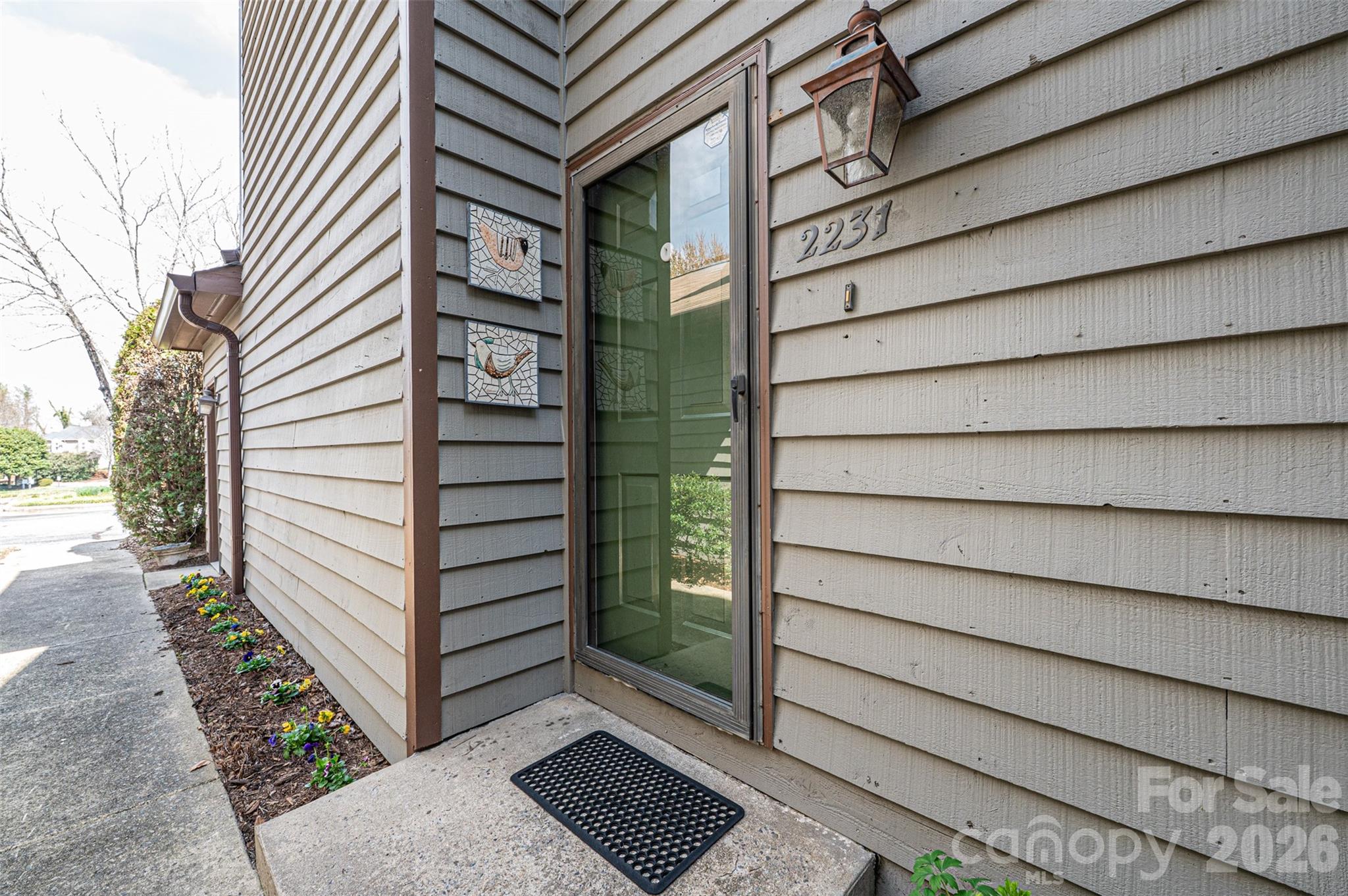 2231 6th Street NW #16 — Hickory