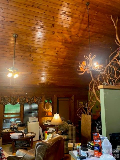 60 Hundred Acre Woods — Mullins