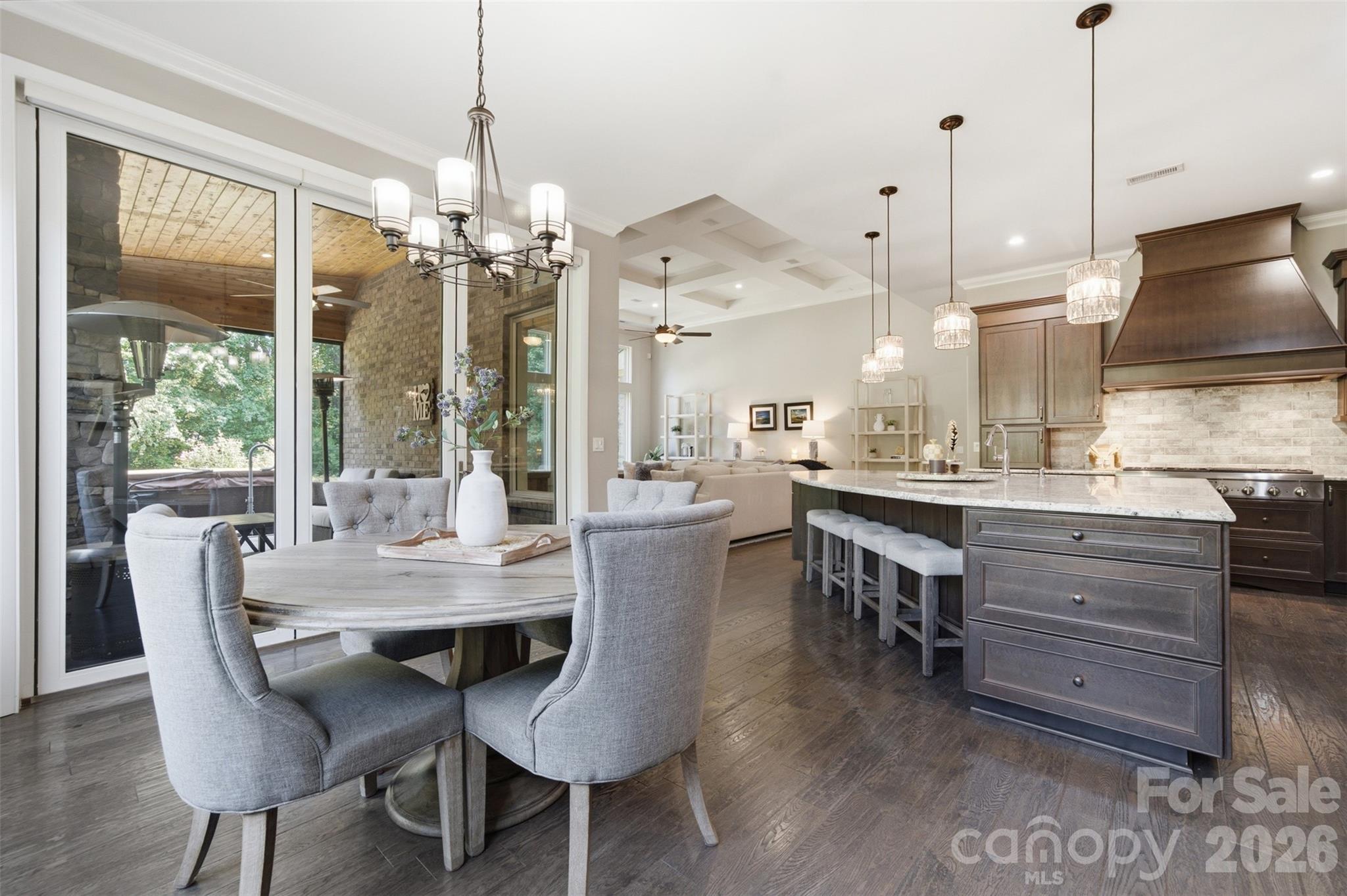 1206 Delaney Drive — Weddington