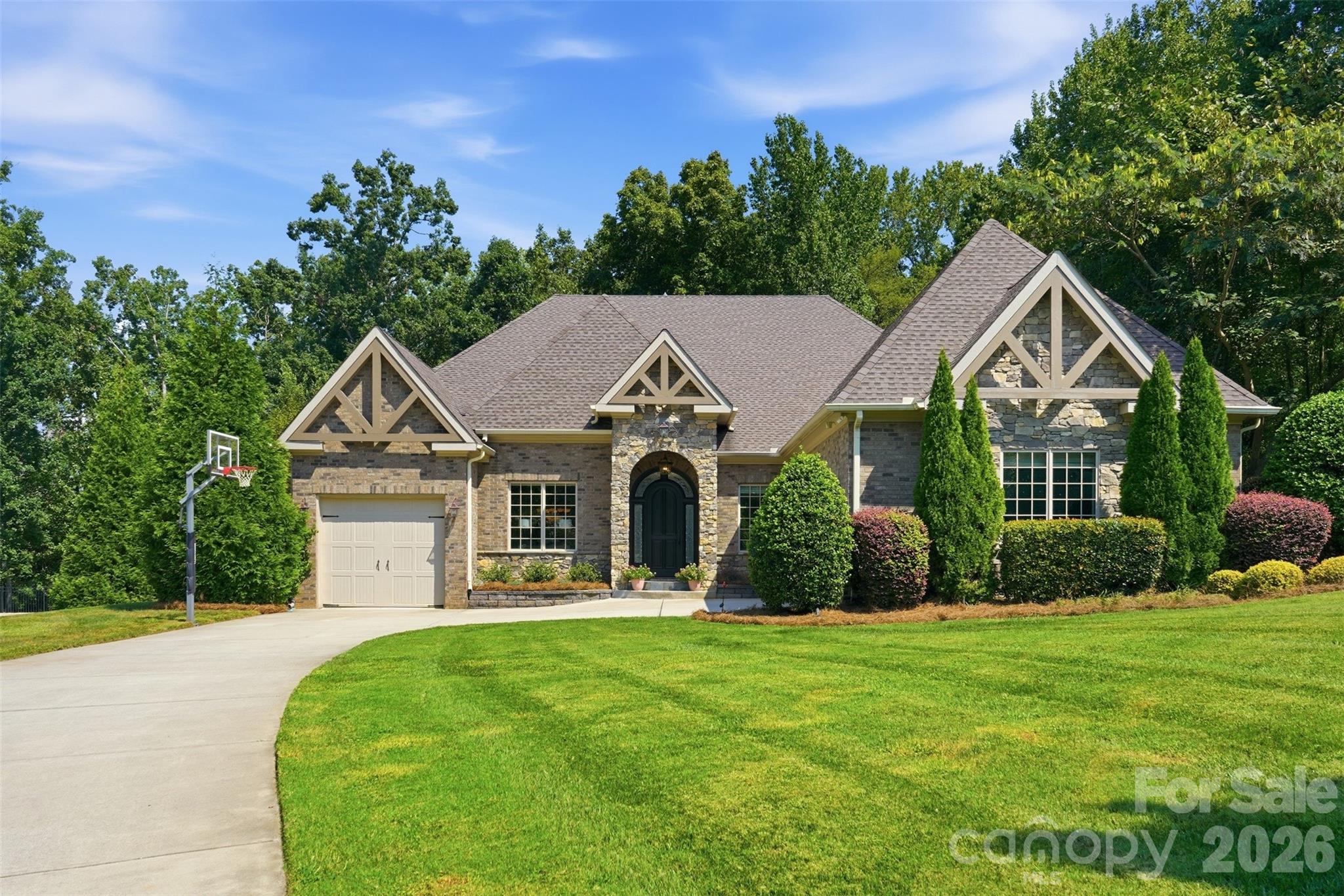 1206 Delaney Drive — Weddington