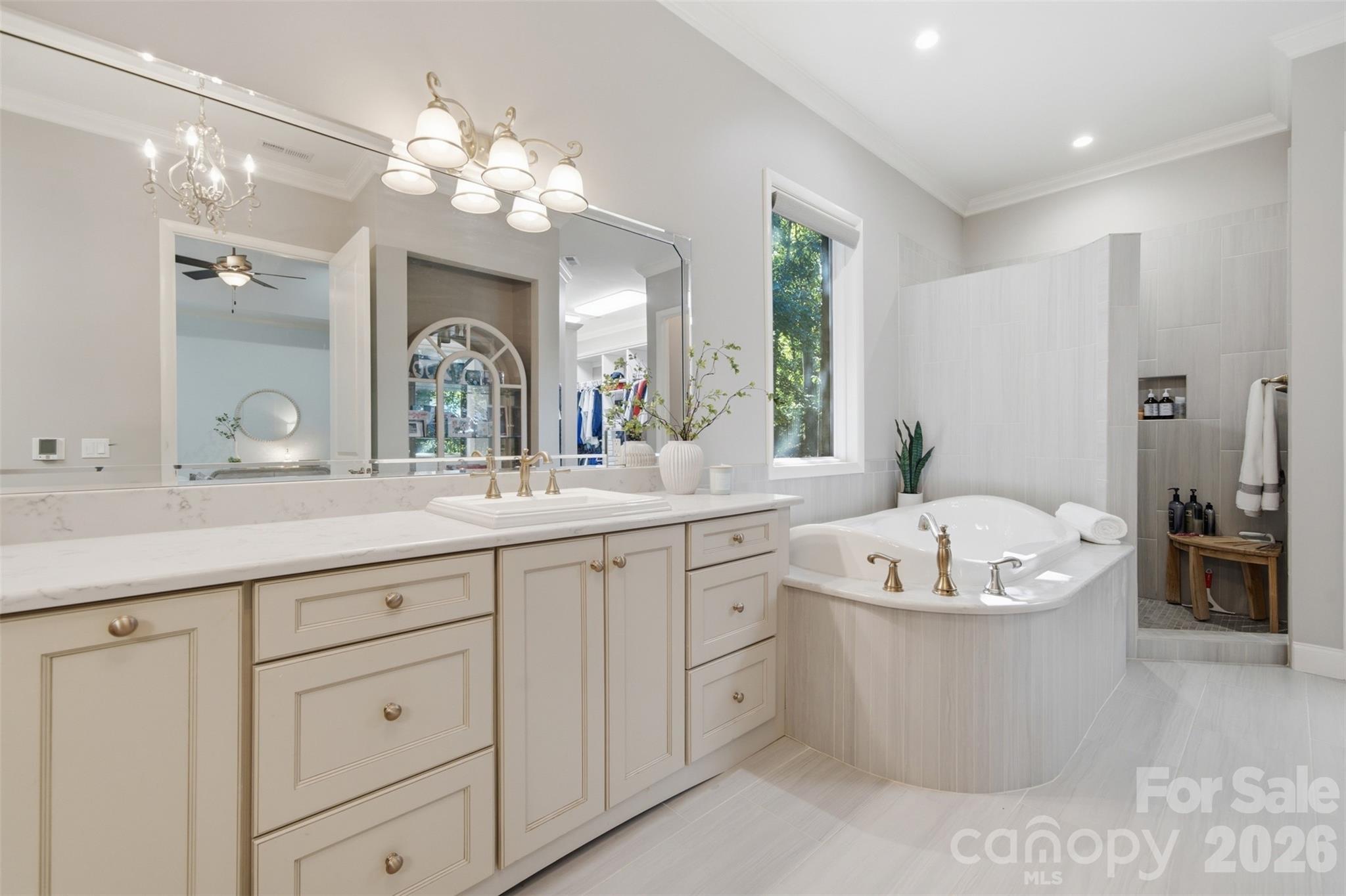 1206 Delaney Drive — Weddington