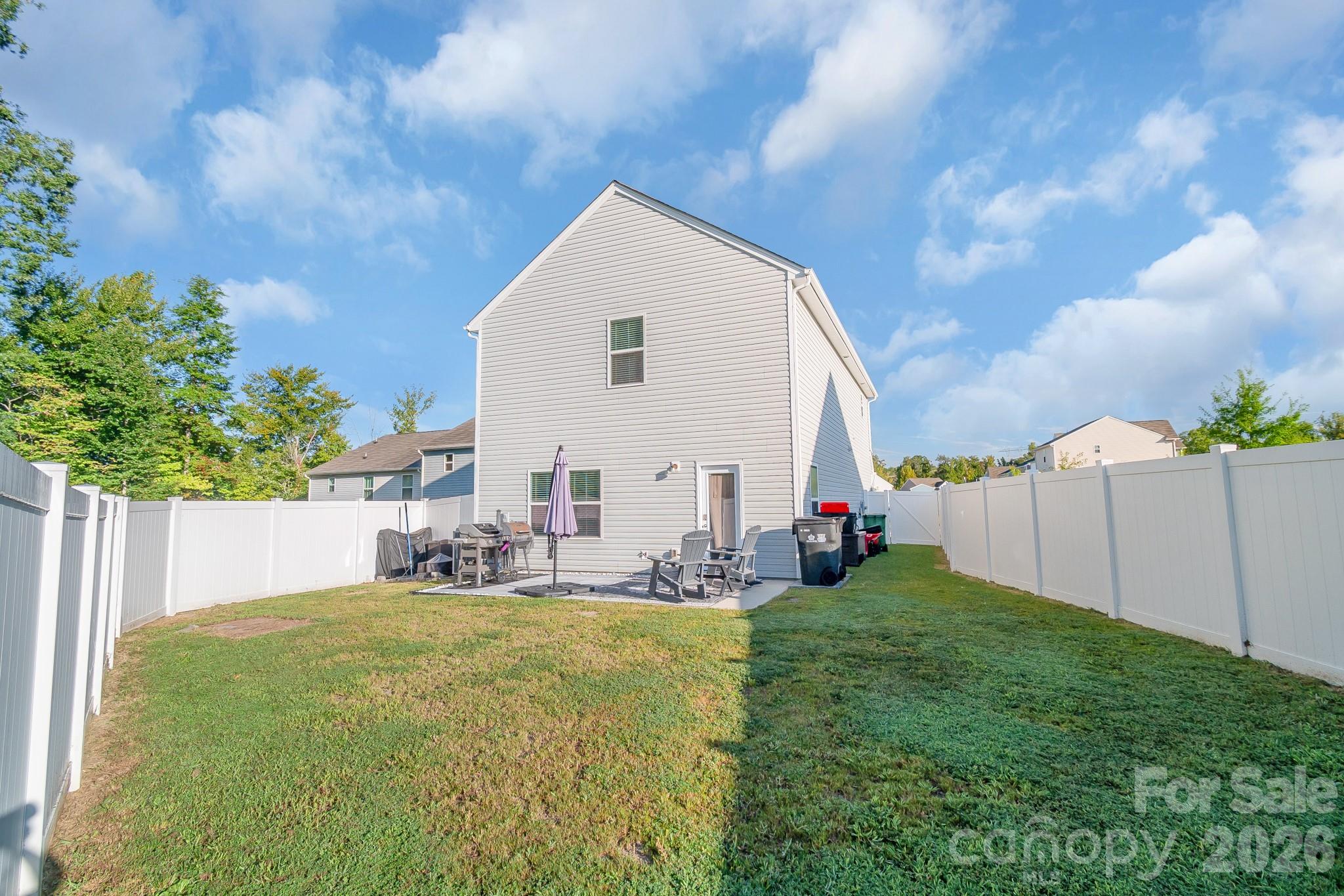 525 Newfound Hollow Drive — Charlotte