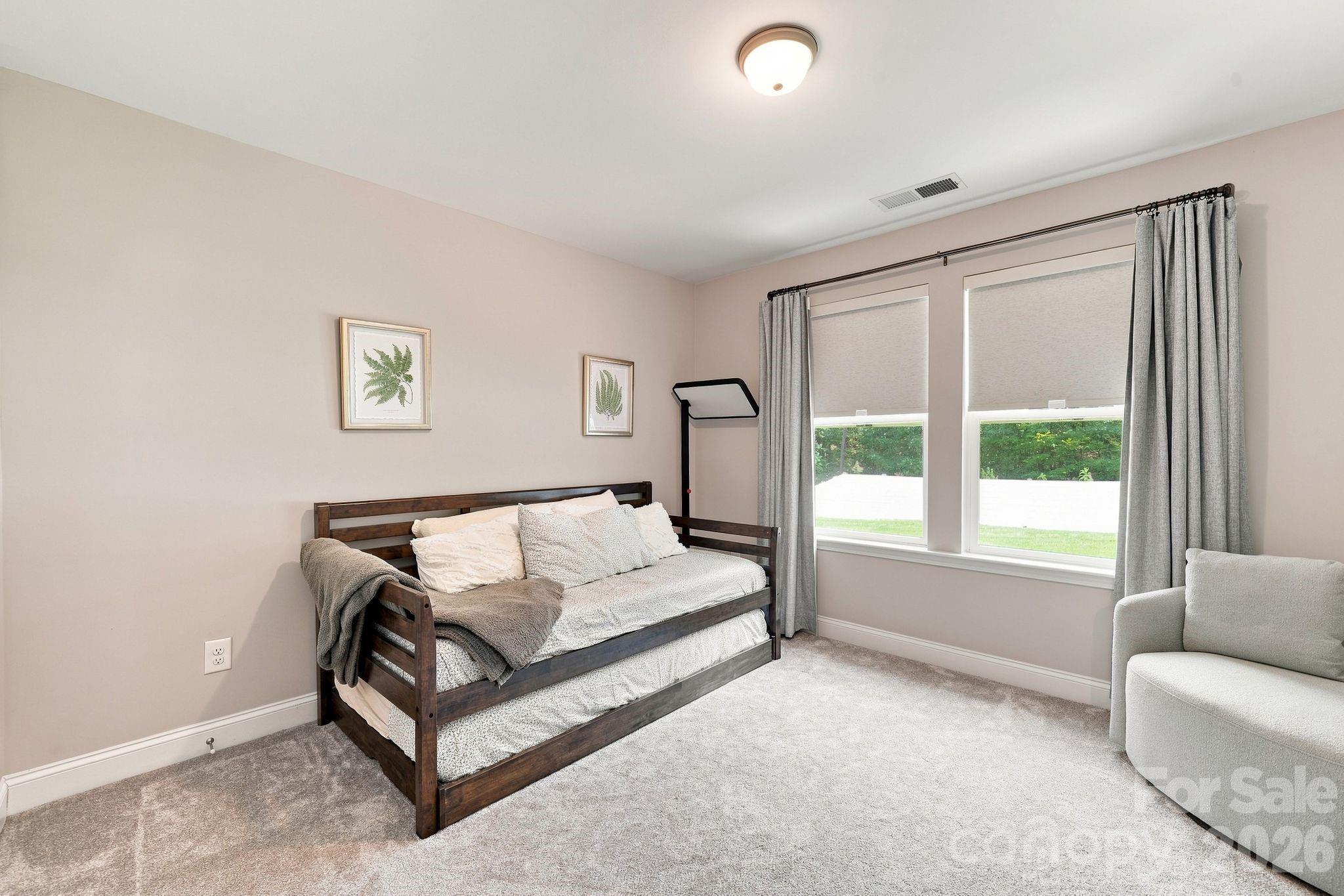 2902 Oakdale Road — Charlotte