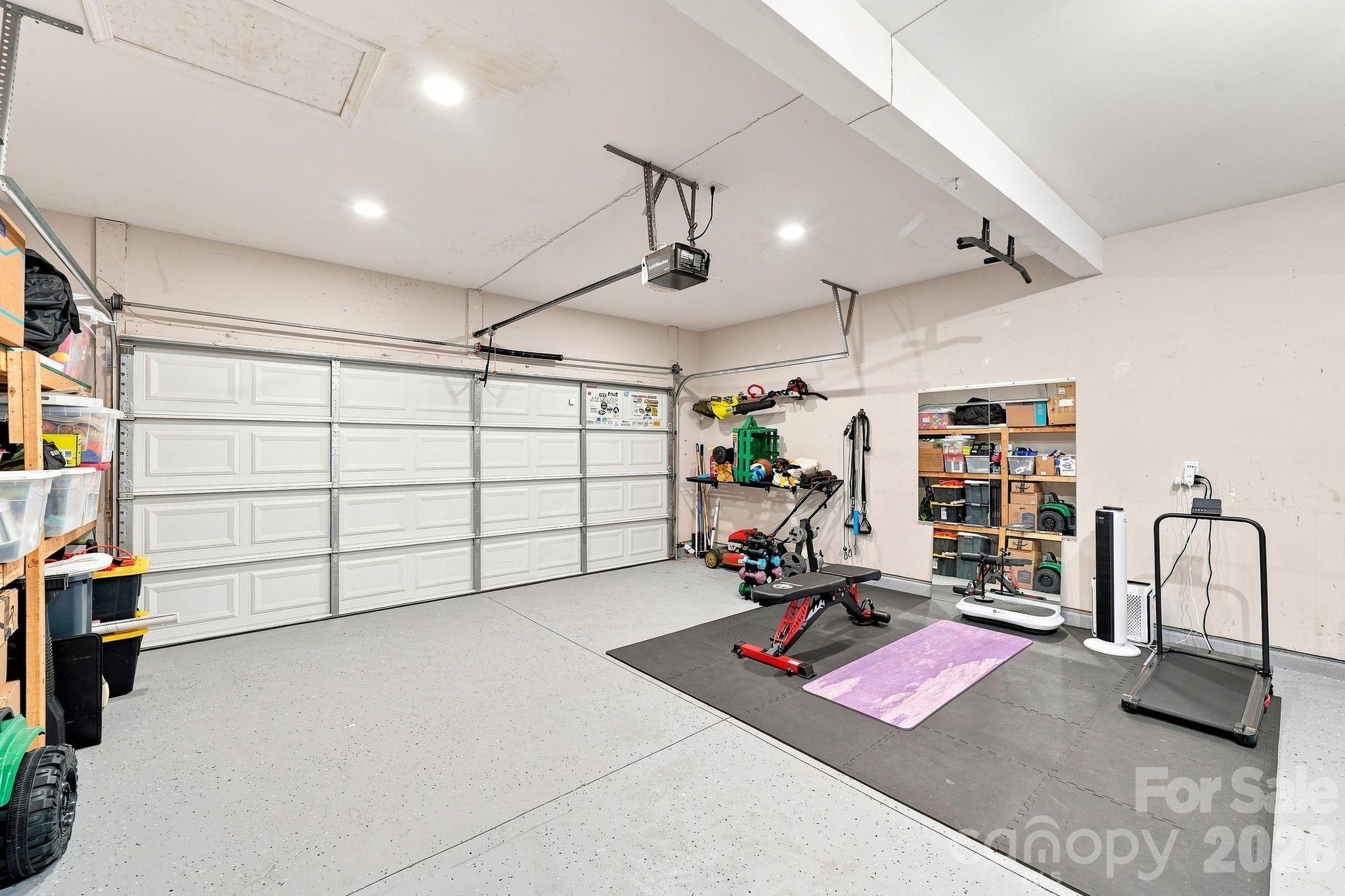 2902 Oakdale Road — Charlotte