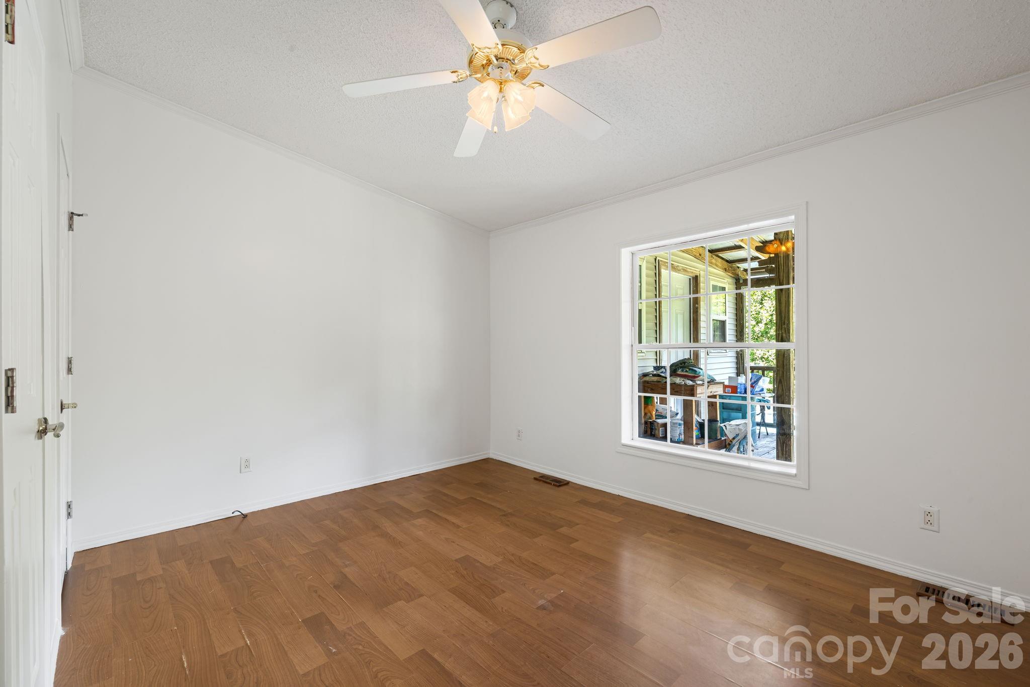 45 Shelby Road — Asheville