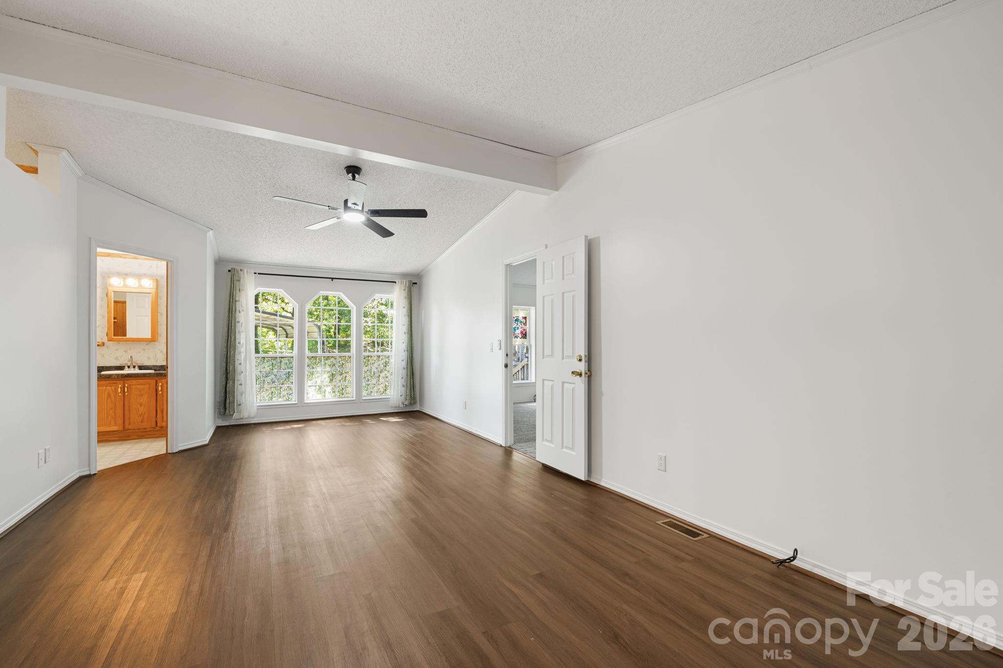 45 Shelby Road — Asheville