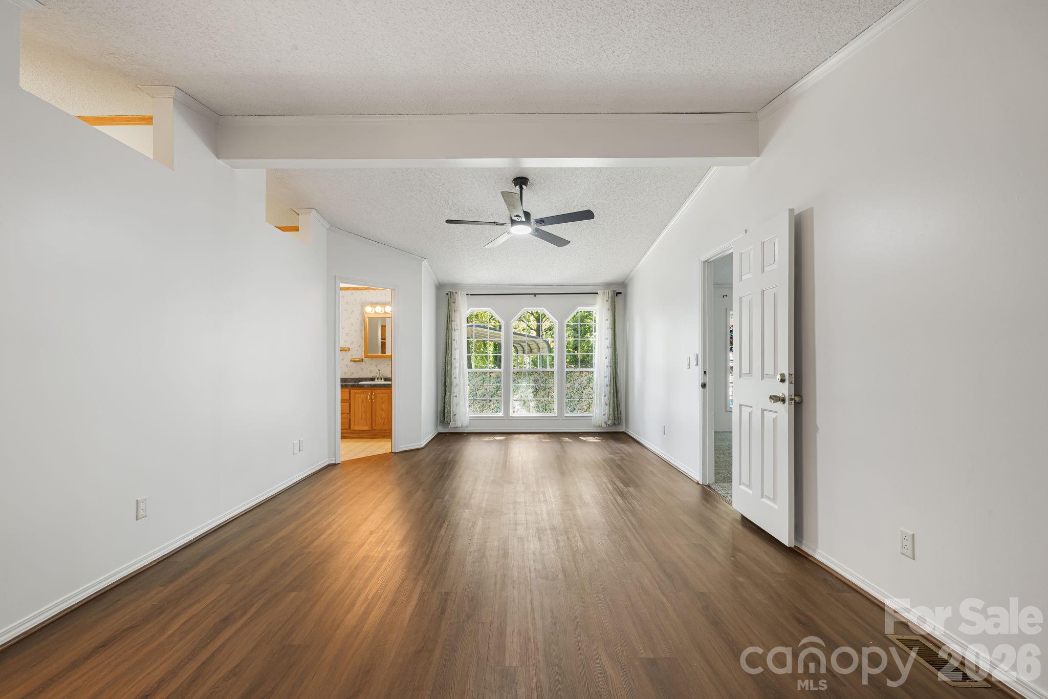 45 Shelby Road — Asheville