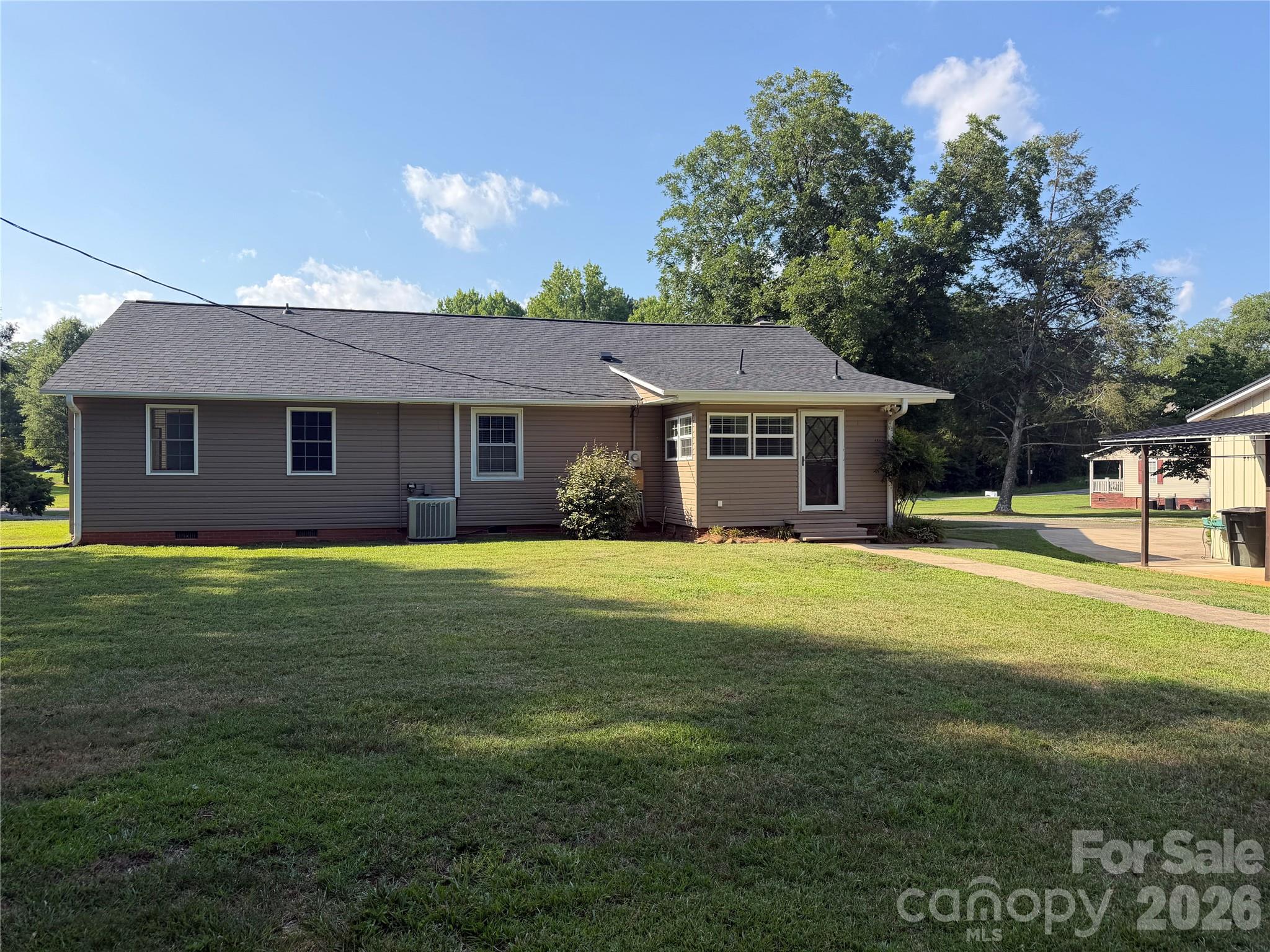 917 W Pine Street — Blacksburg