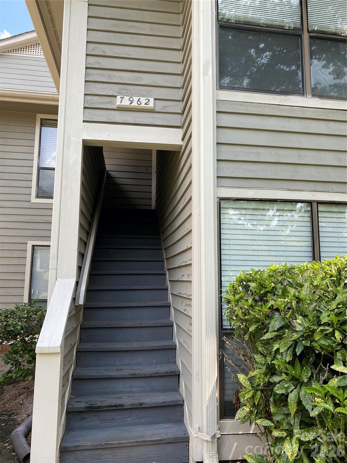 7962 Greenside Court — Charlotte