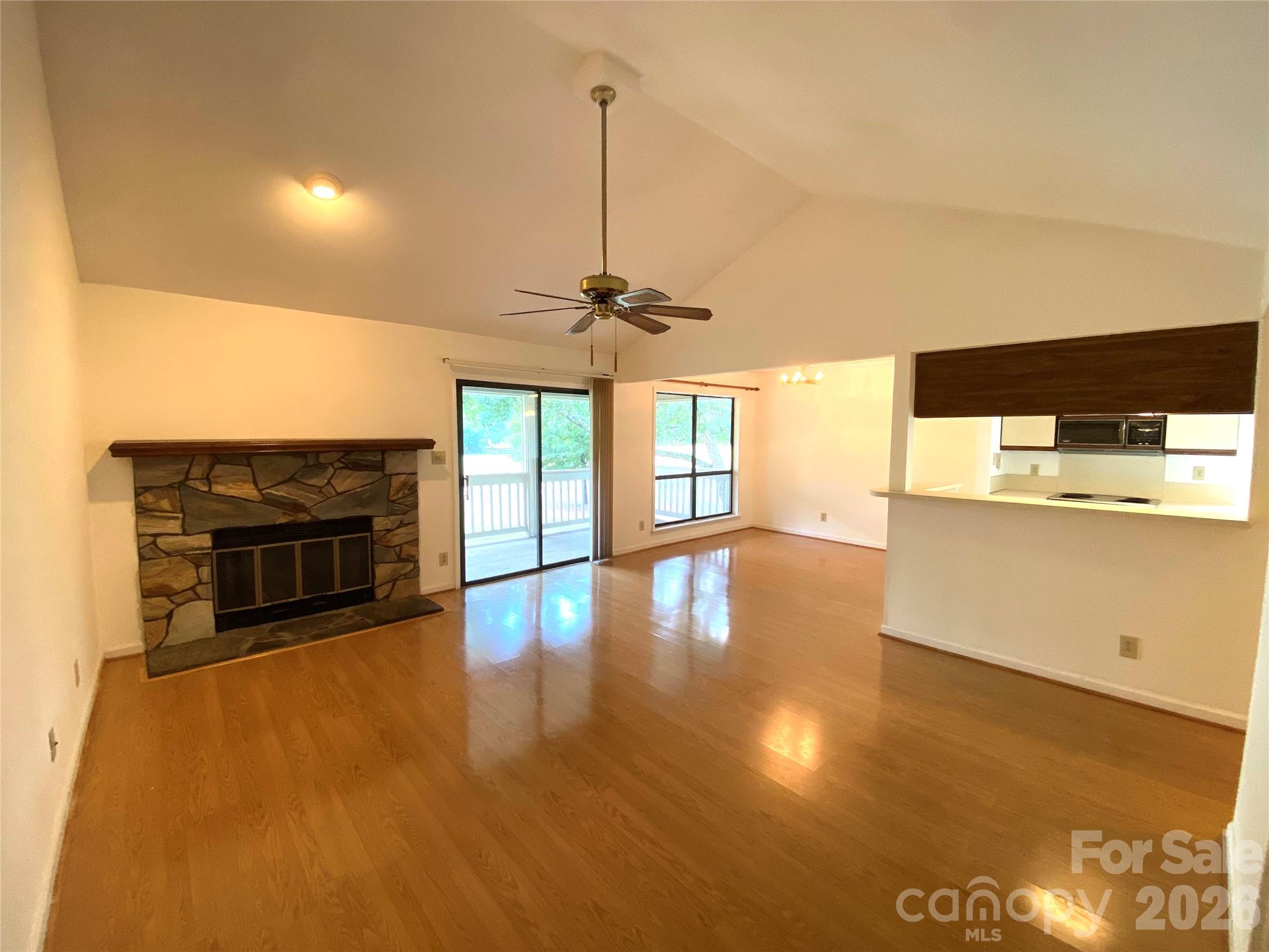 7962 Greenside Court — Charlotte
