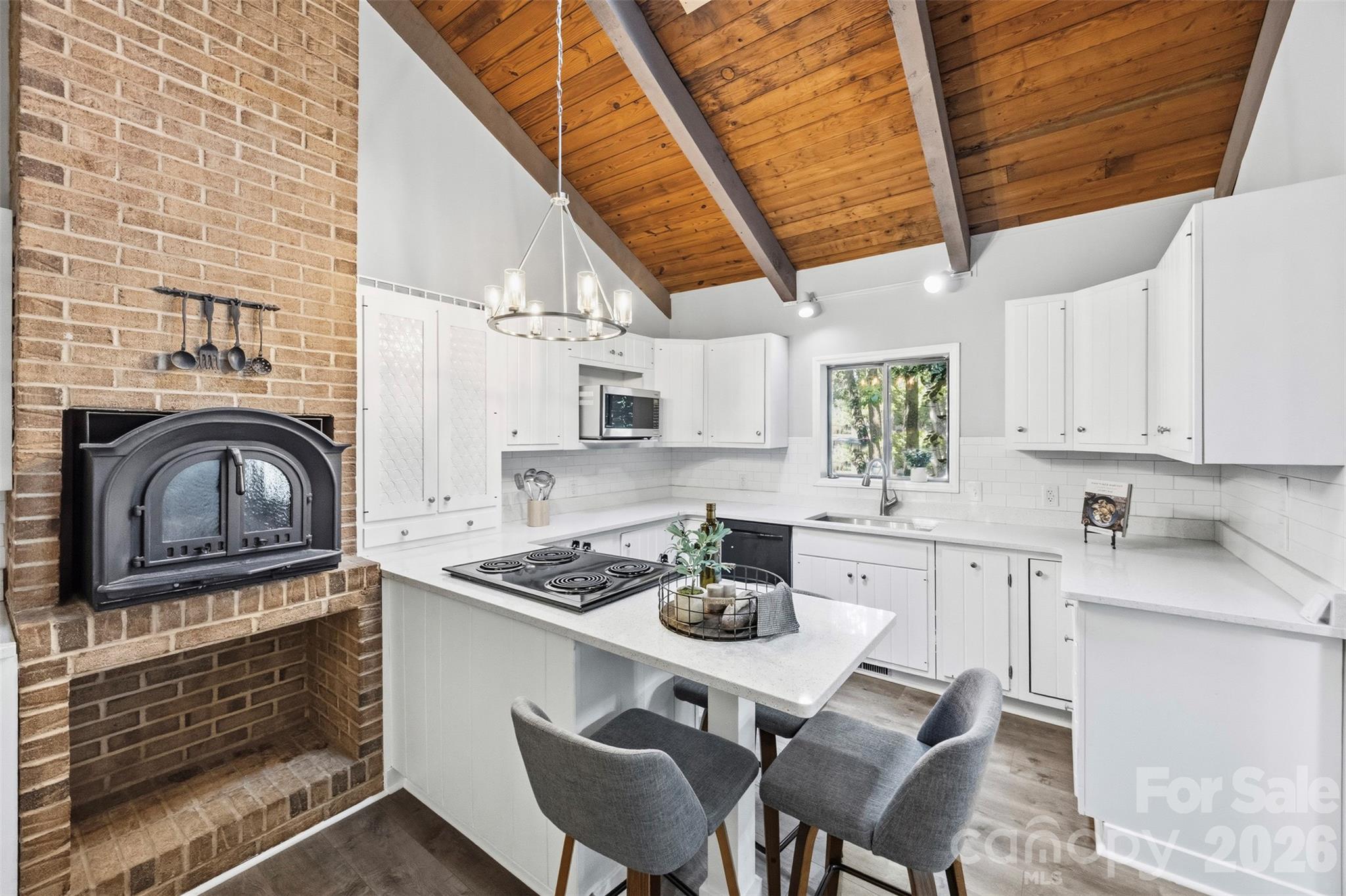 3015 Point Clear Drive — Tega Cay