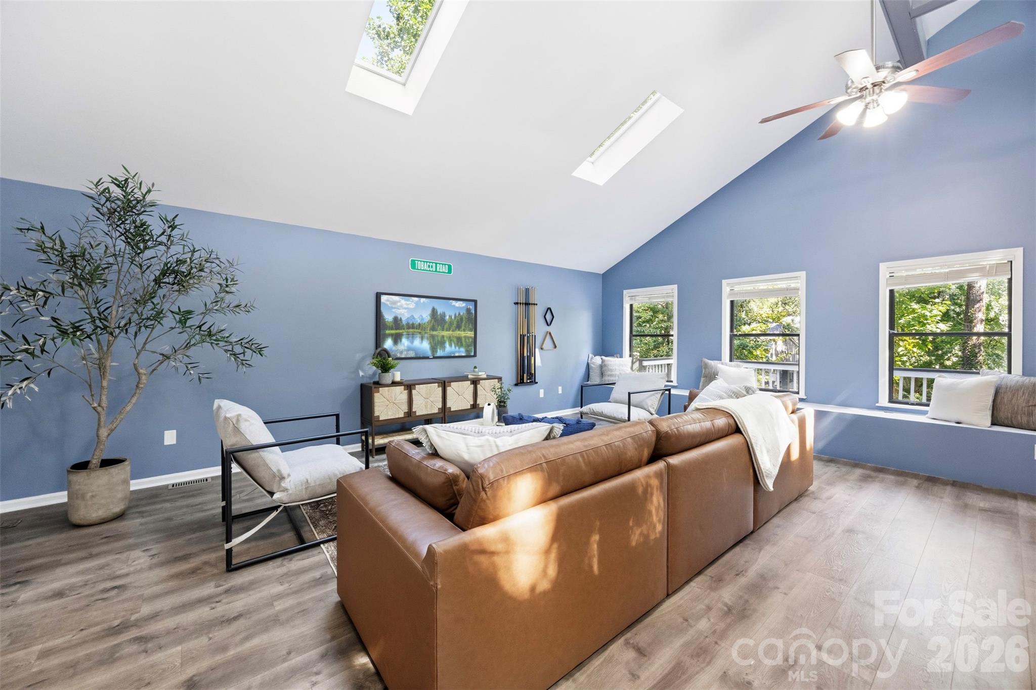 3015 Point Clear Drive — Tega Cay
