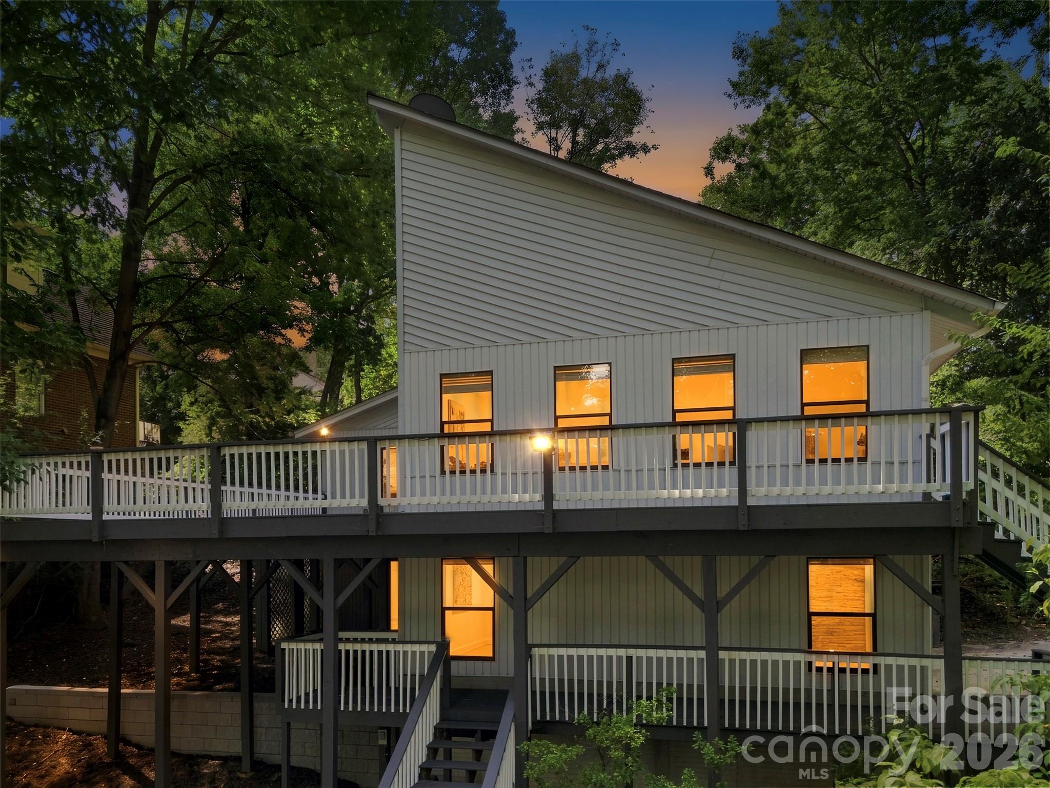 3015 Point Clear Drive — Tega Cay