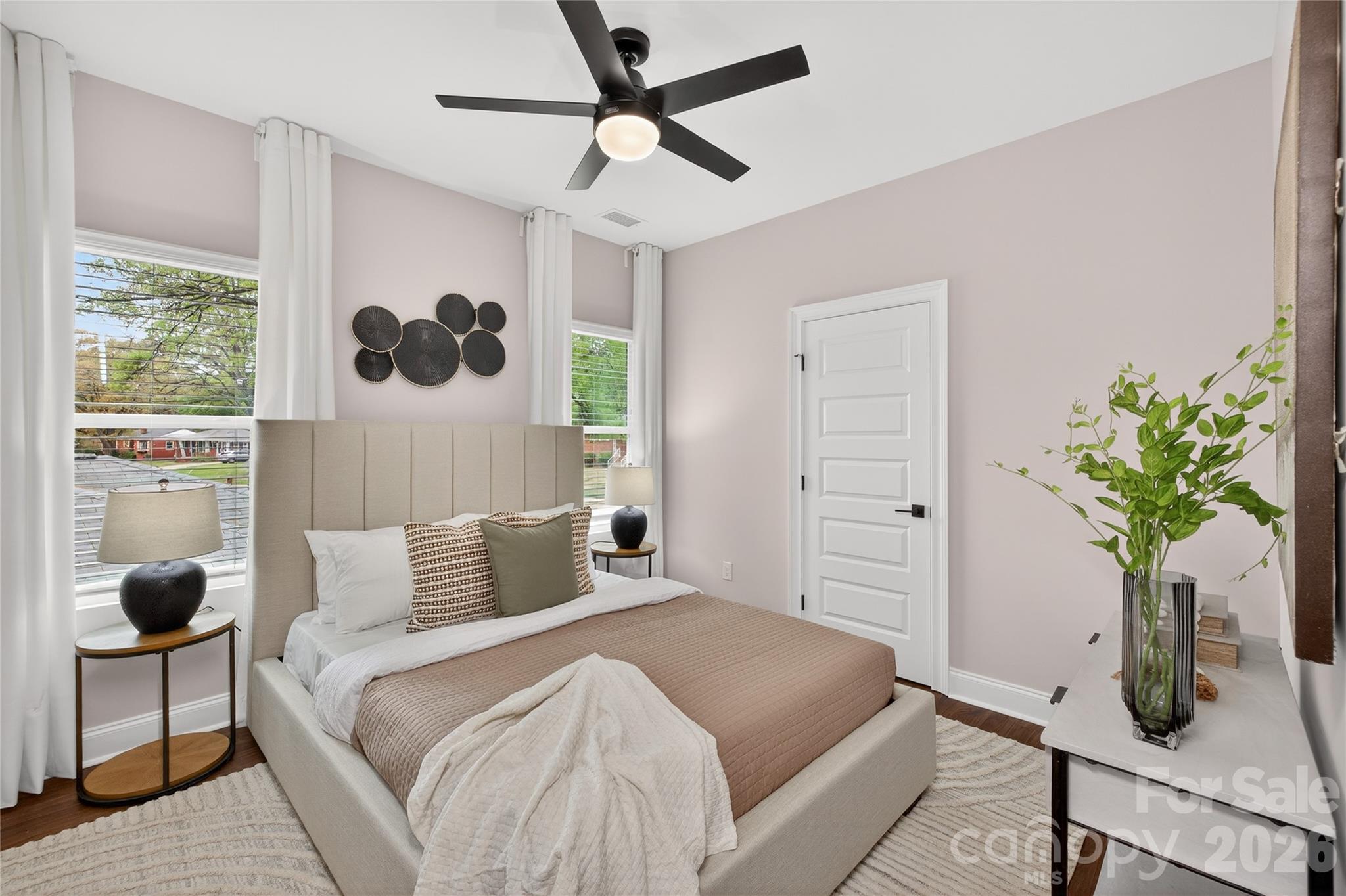 3217 Credenza Road — Charlotte
