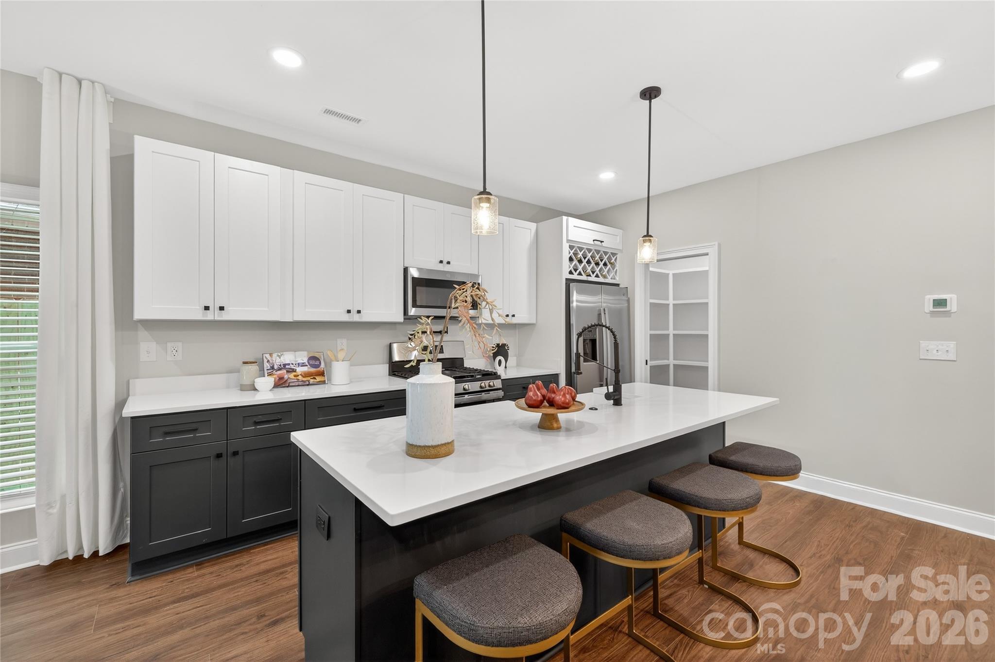 3217 Credenza Road — Charlotte